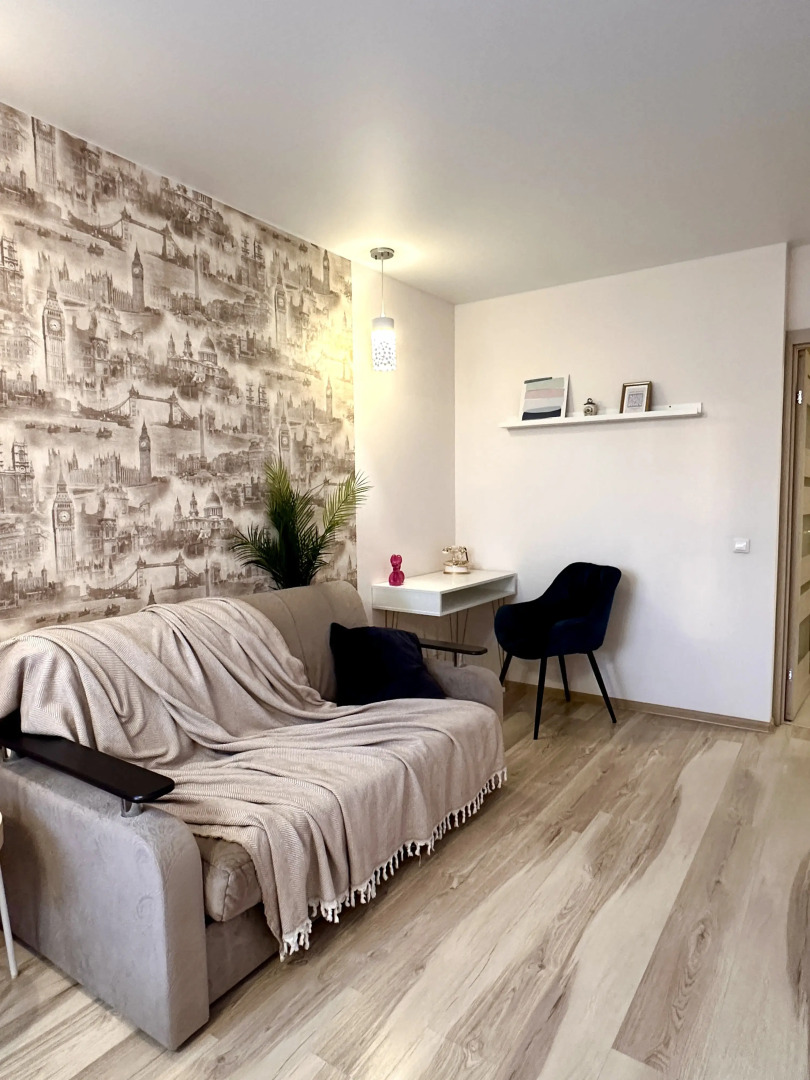 Апартаменты Мира 4в/8