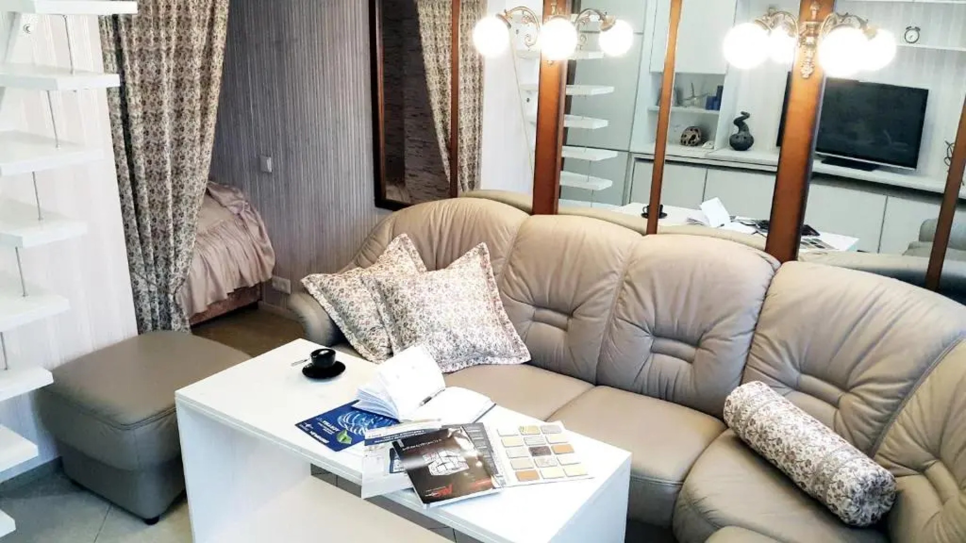 Апартаменты Володарского 7