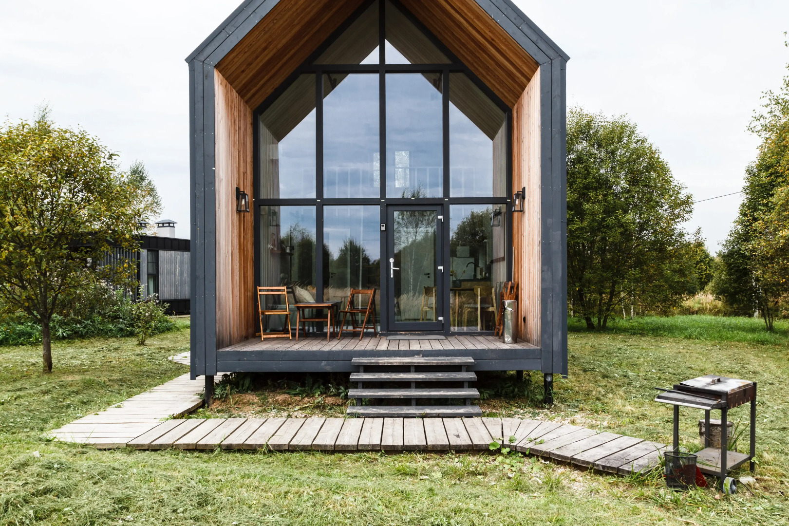 Частный Дом с Панорамными Окнами от Sheluha House