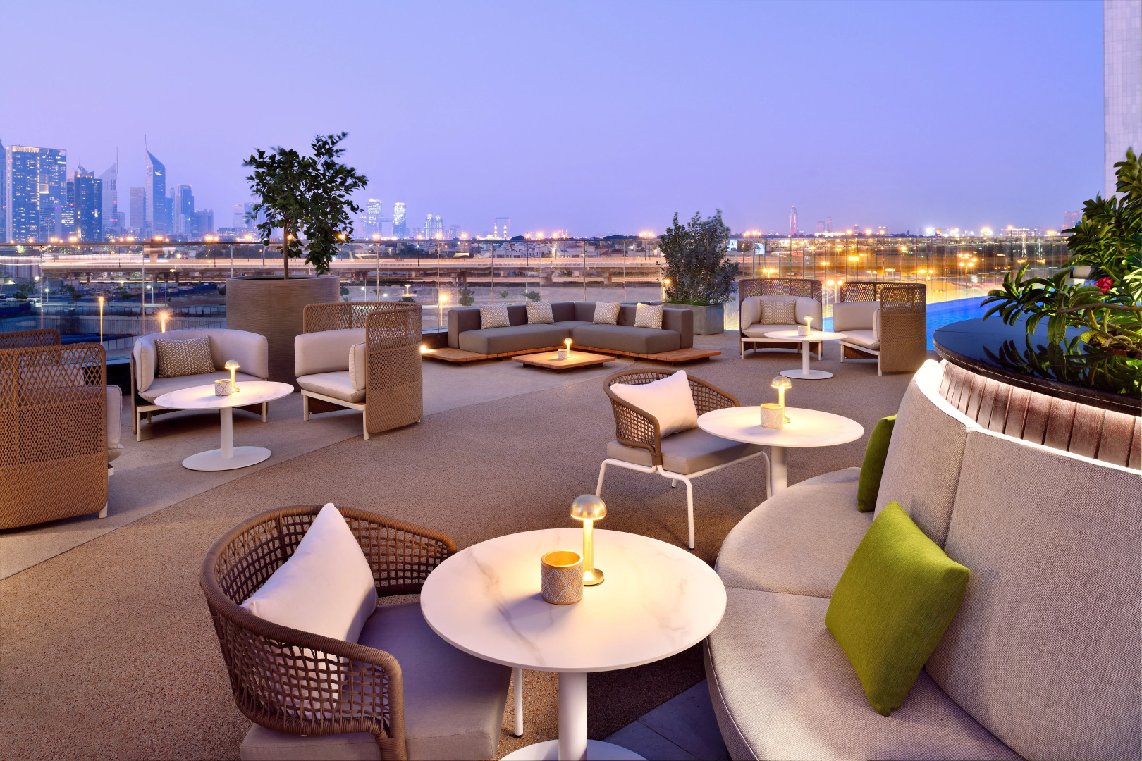 Отель Indigo Dubai Downtown by IHG