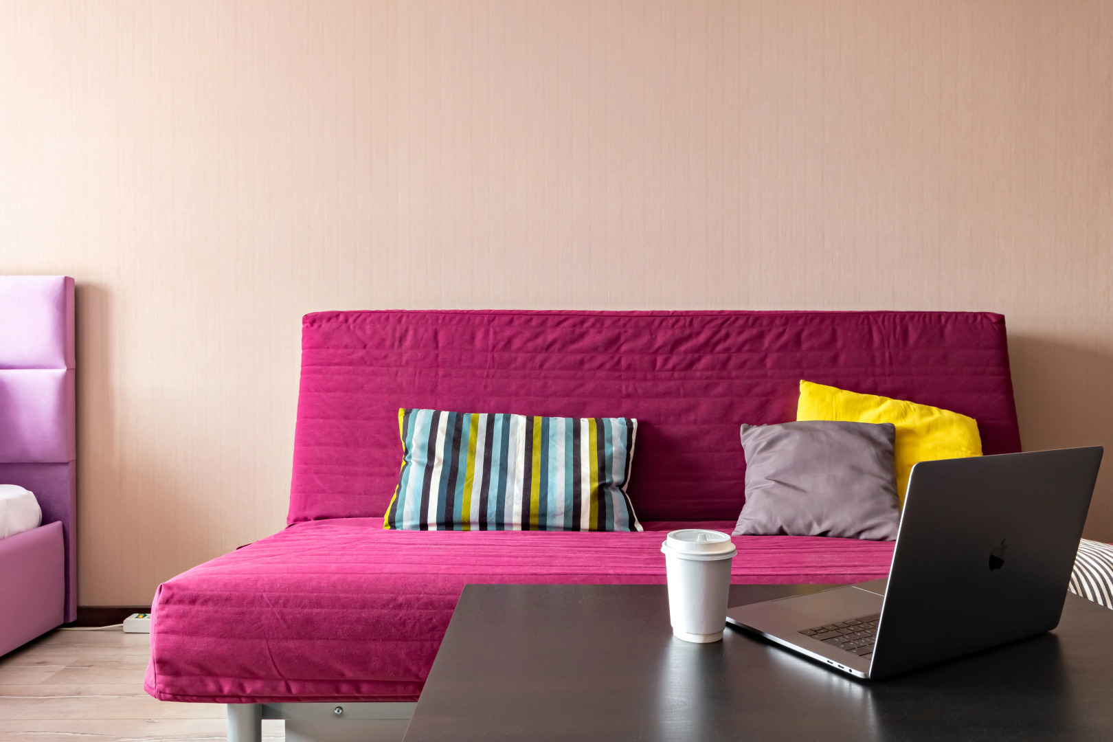 Апартаменты для 6 гостей ЖК «Большой» Smart TV, балкон с видом, духовка