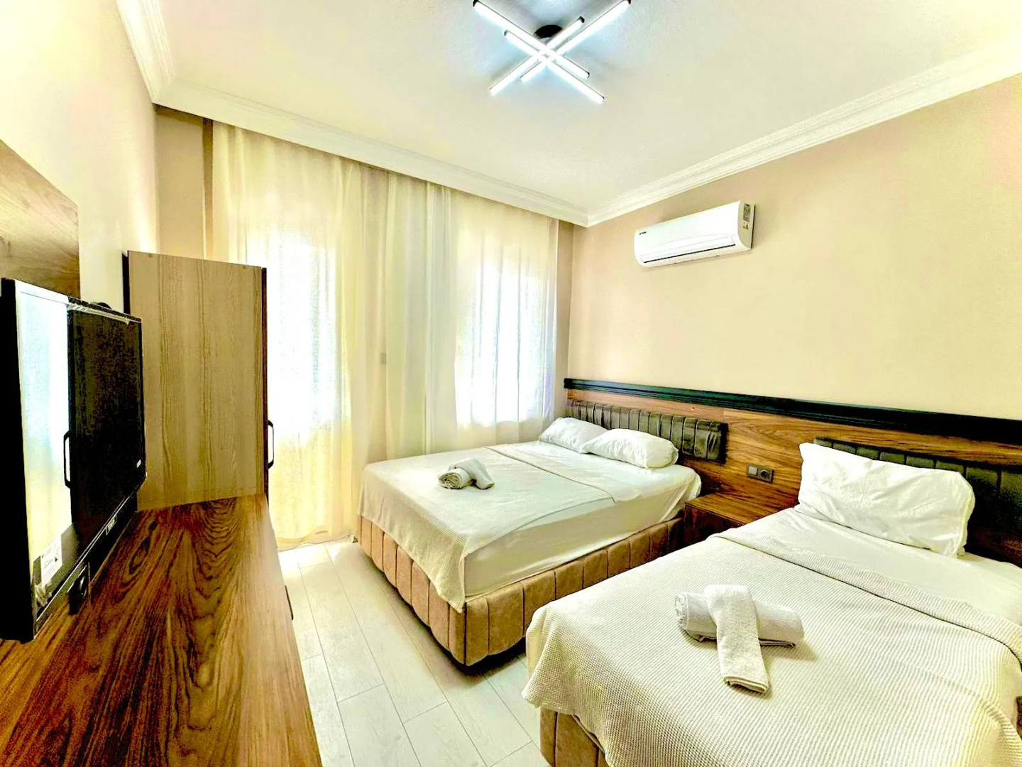 Отель Grand LAVİN