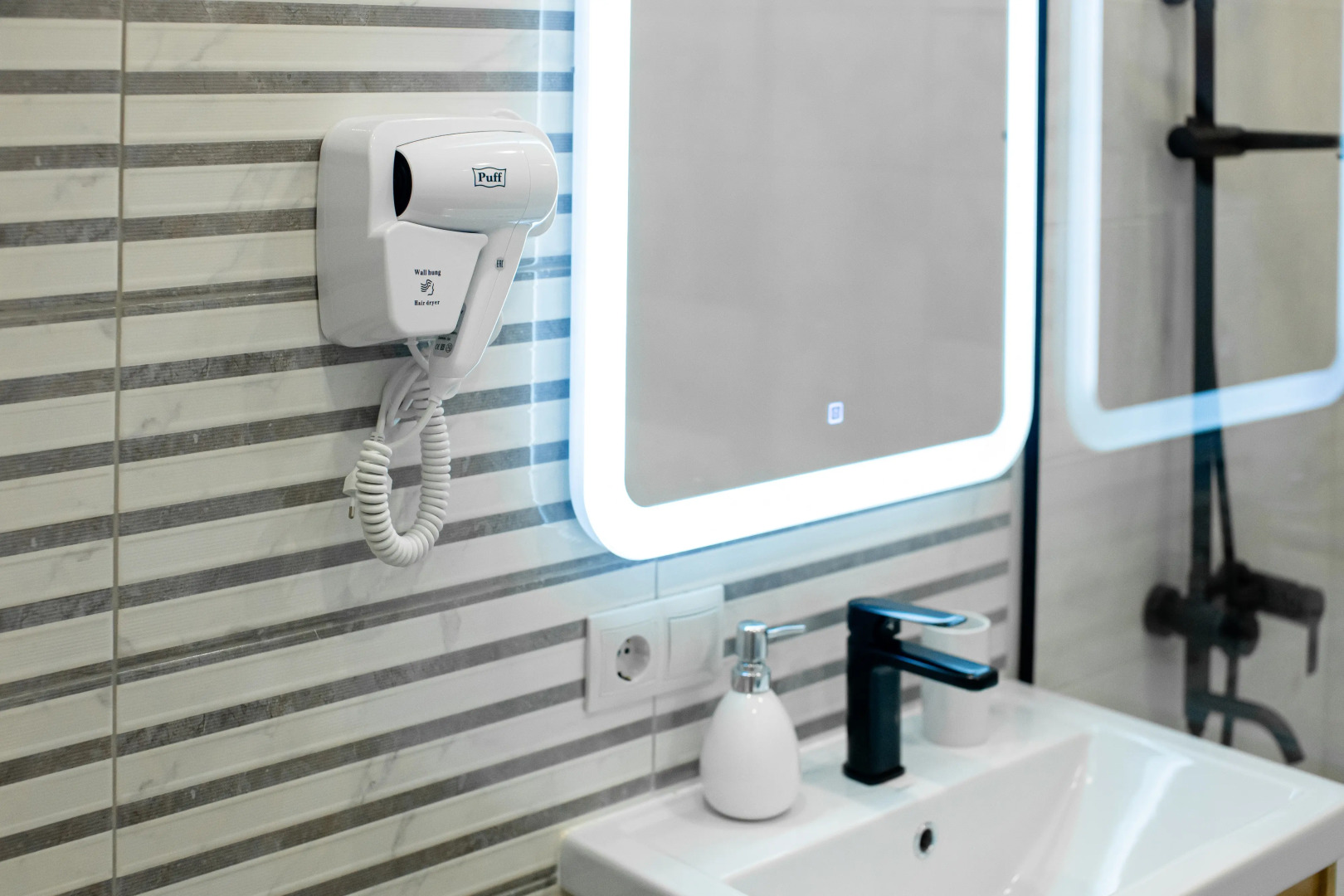 Квартира Happy на Дзержинского