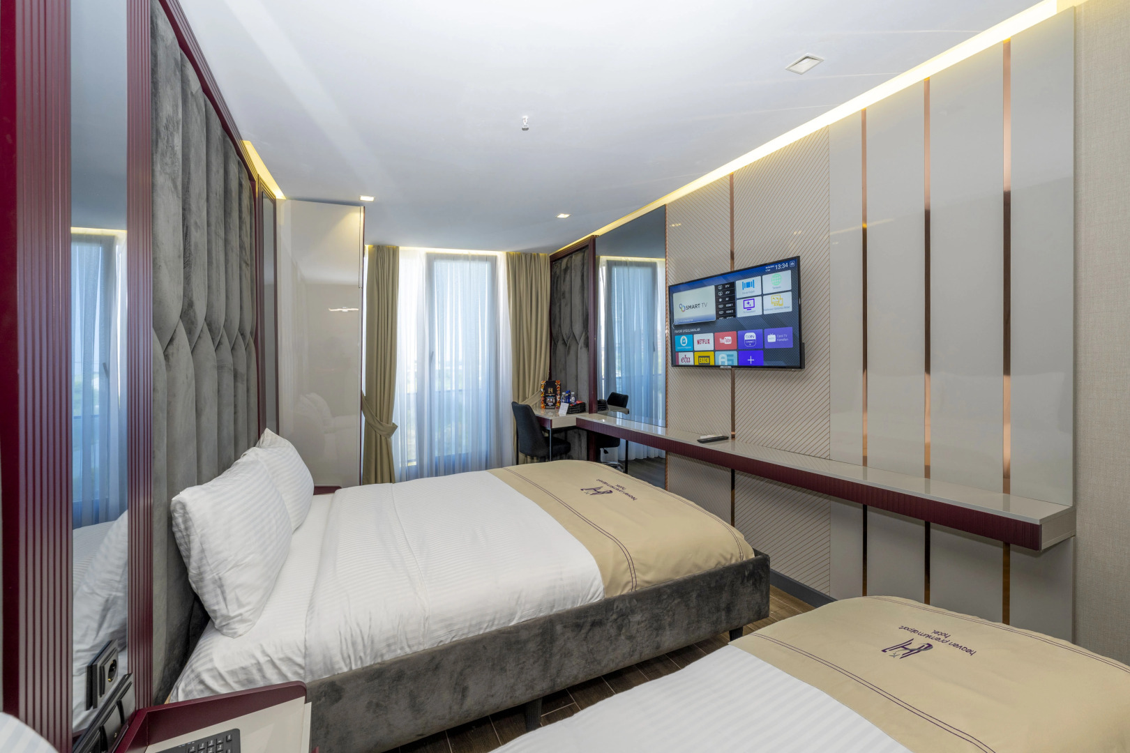 Отель Heaven Premium Airport