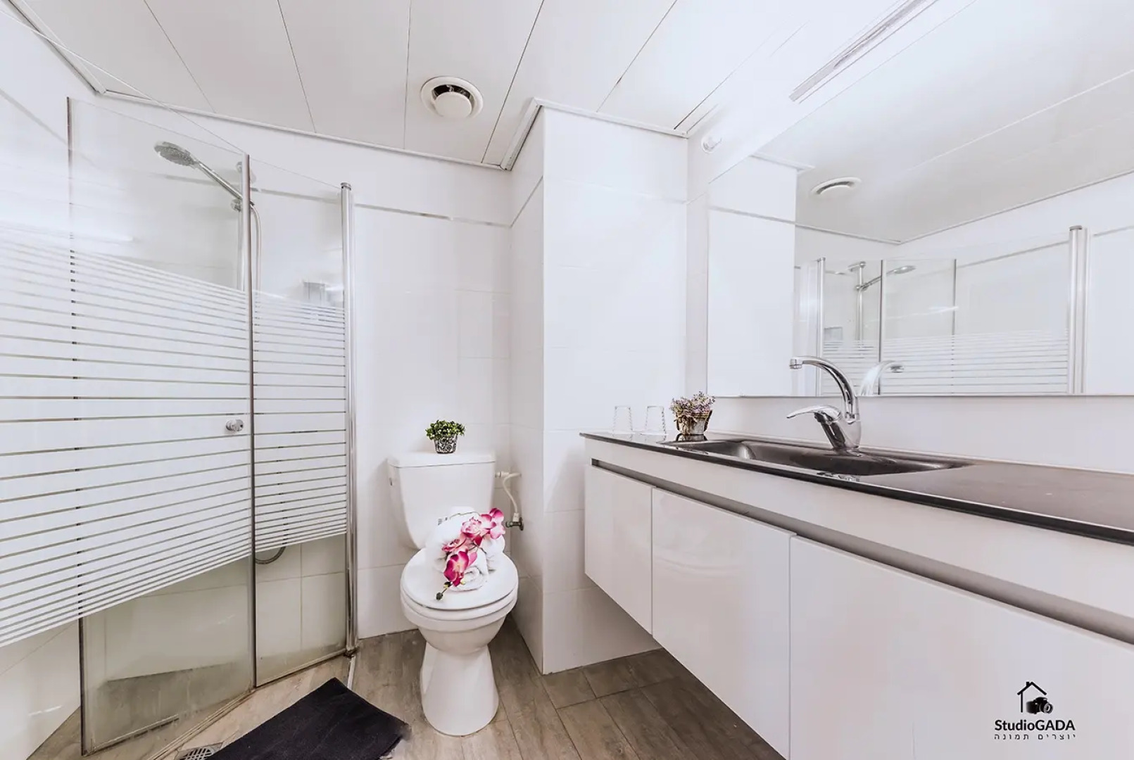 Апарт-Отель Beatiful Suite On The Lake