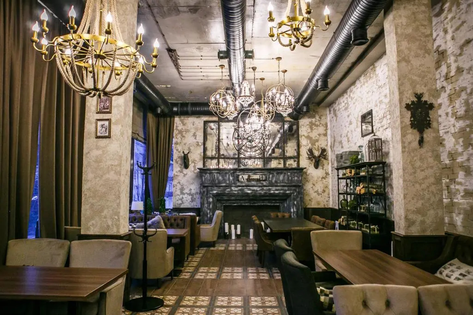 Отель Андерсен