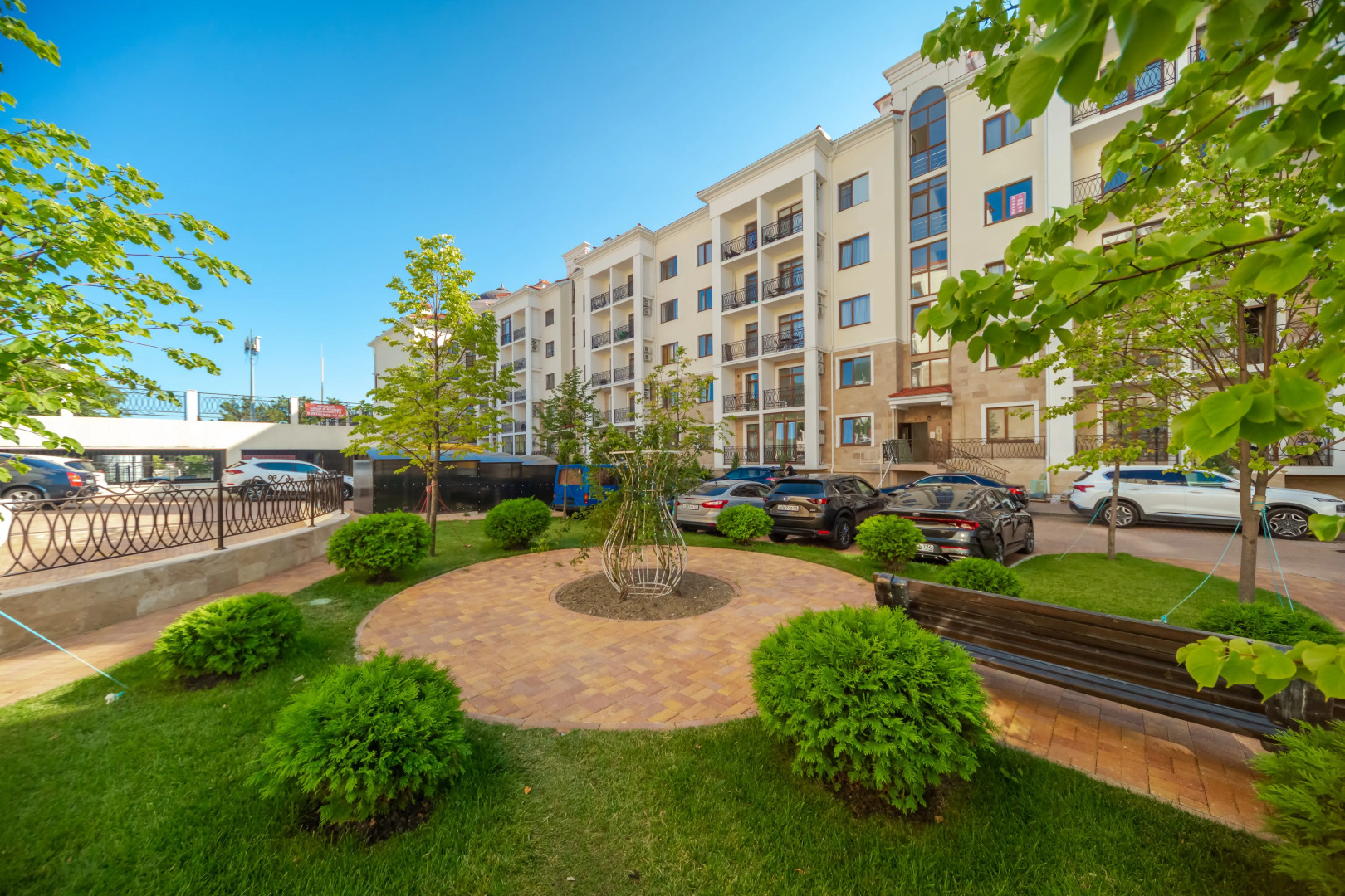 Апартаменты Чудесная Квартира на Первой Береговой Линии от Home Group apartments