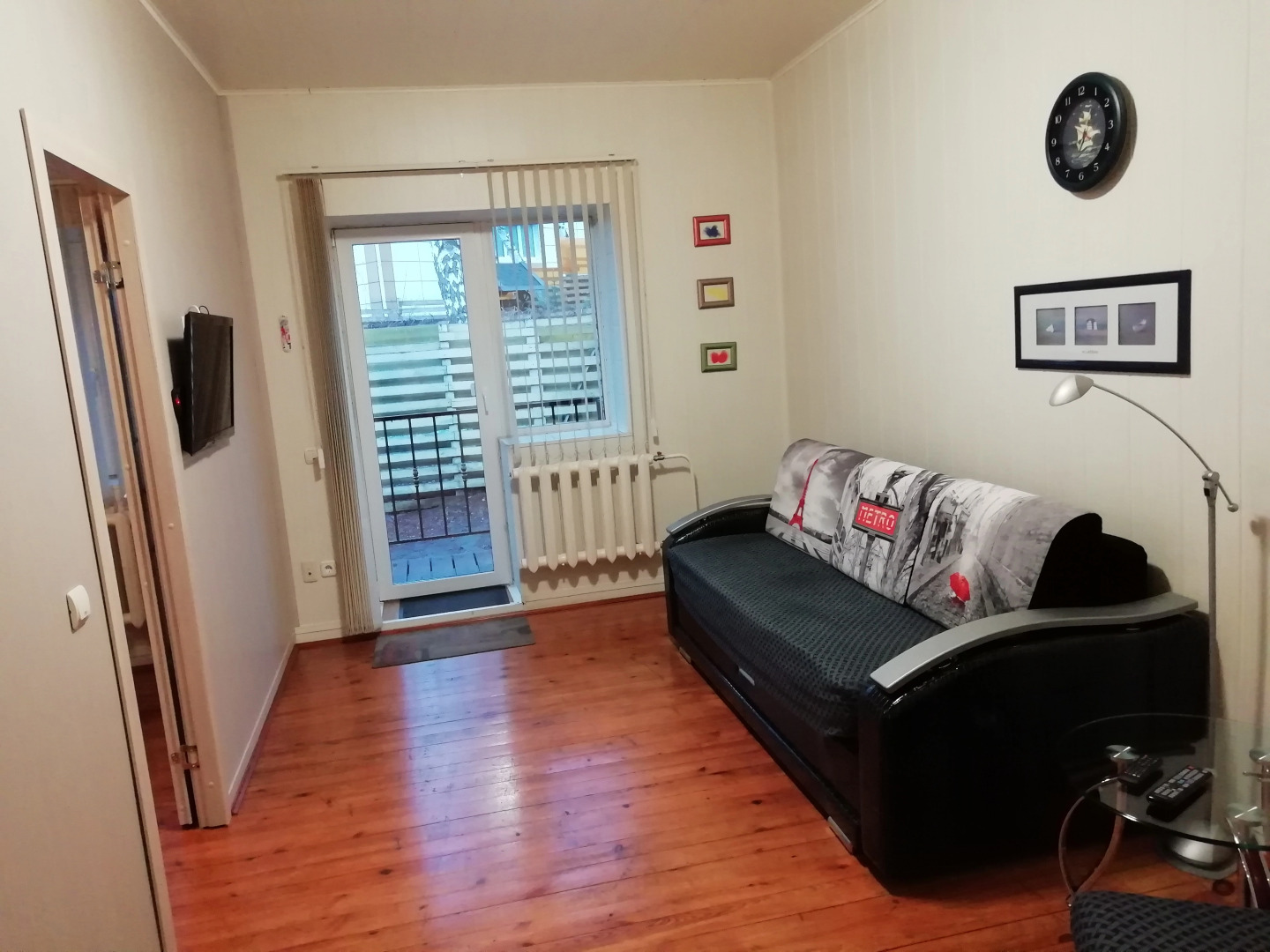 Частный дом с видом на лес