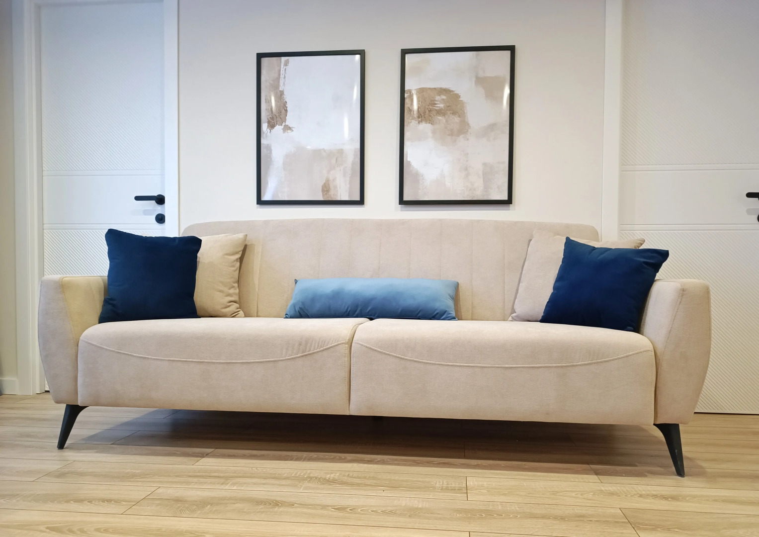 Двухкомнатные Сканди апартаменты в Центре Города