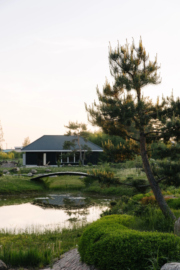 Шале с видом на сад