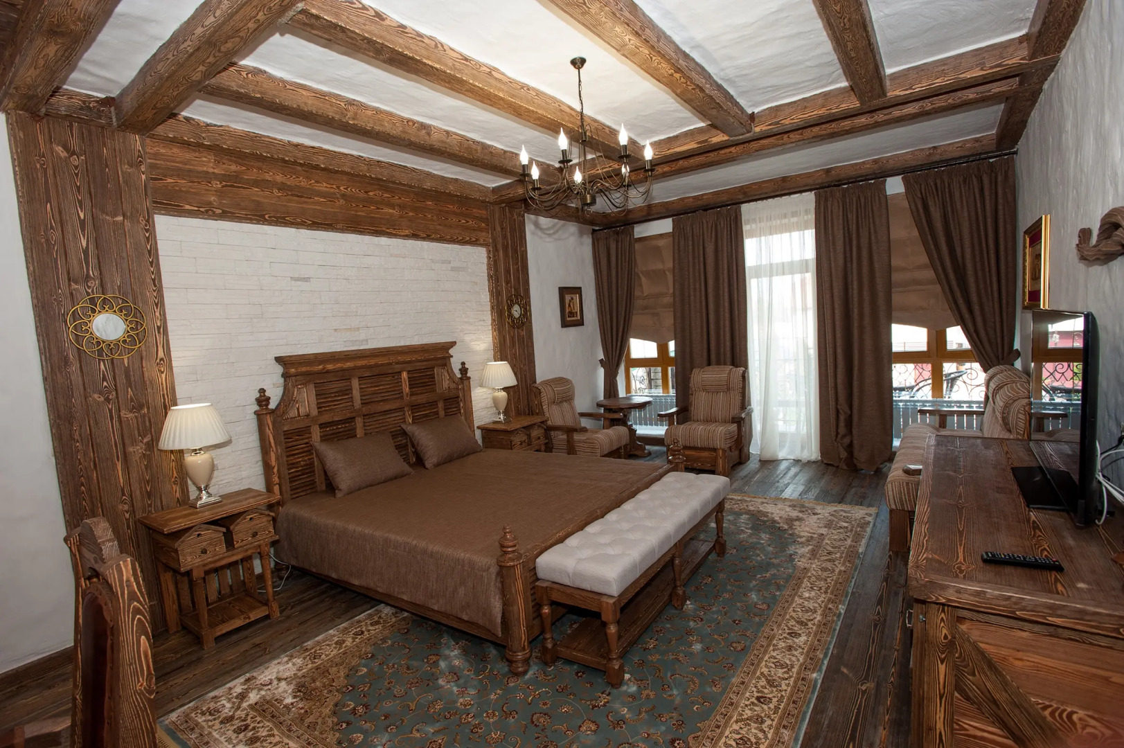 Yakor Fishing-Hunting Hotel