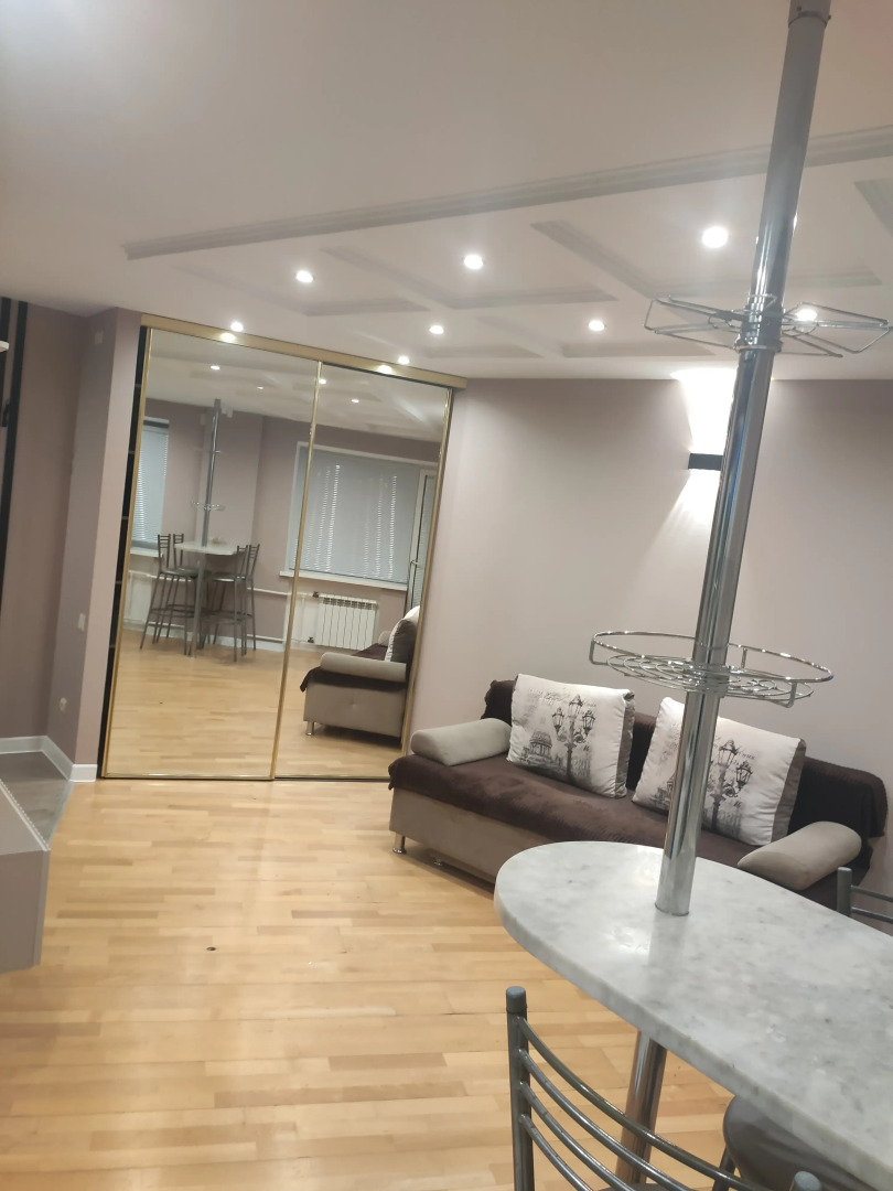 Квартира 4 отдельных спальных мест