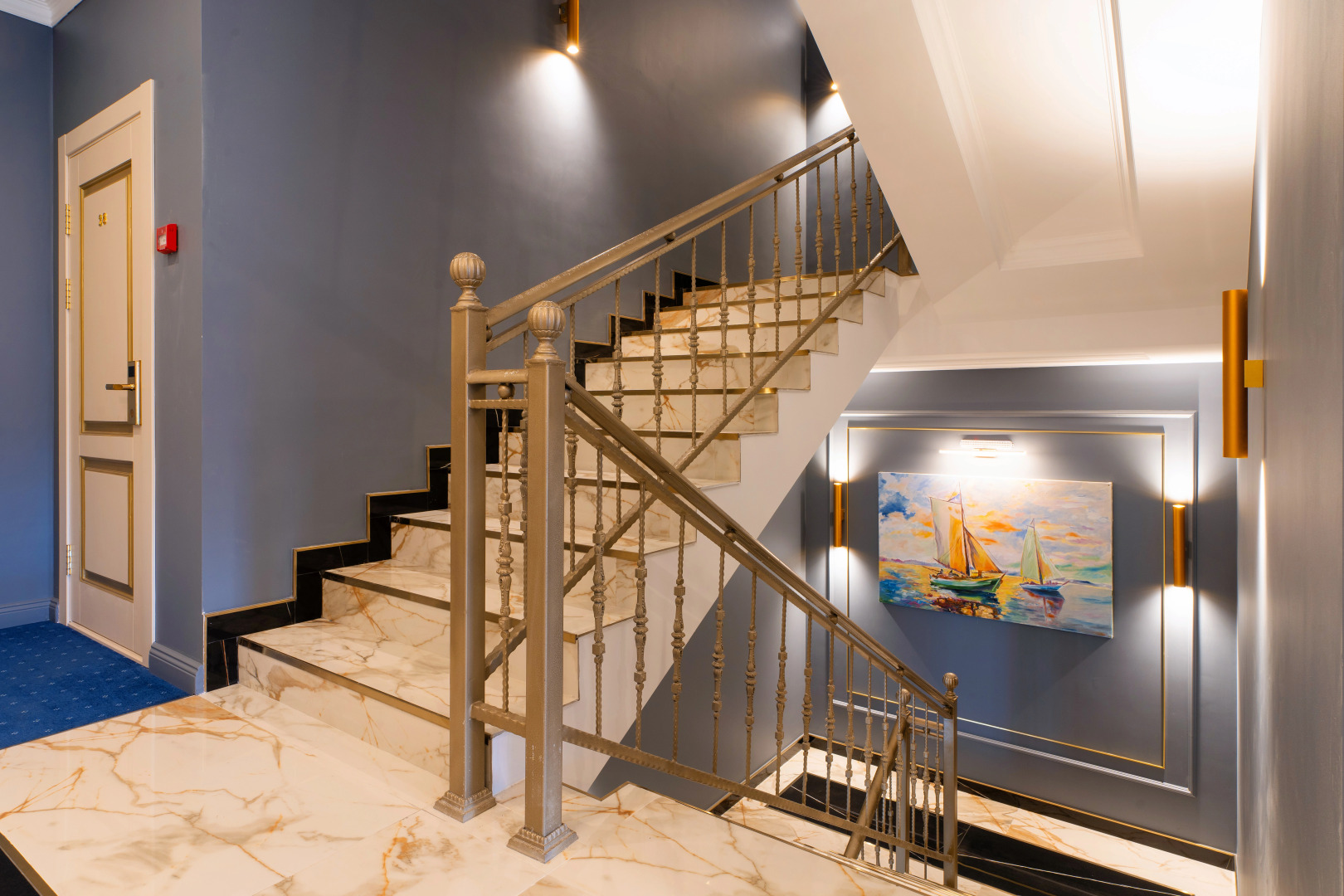 Отель Париж