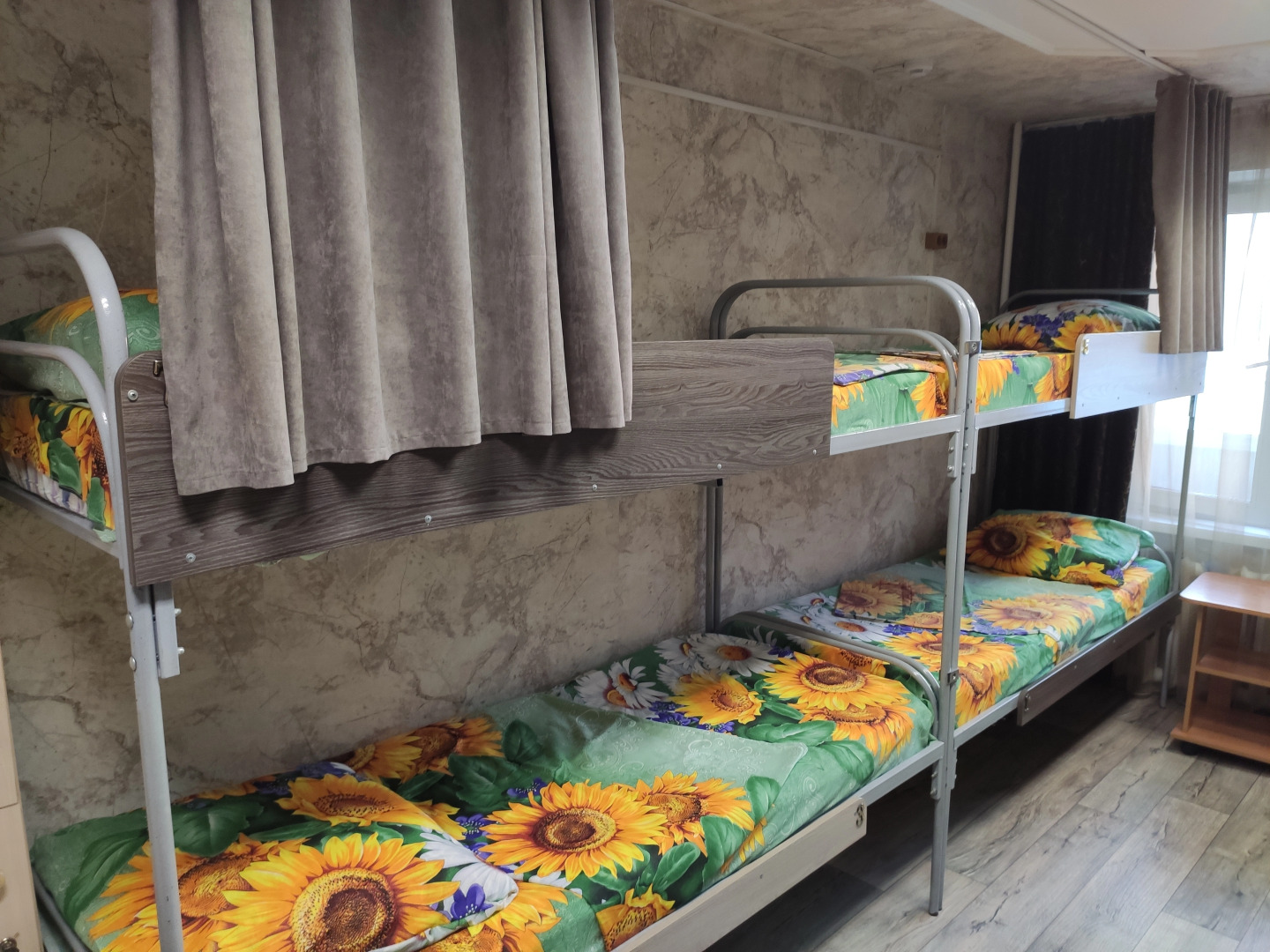 Хостел Подсолнух