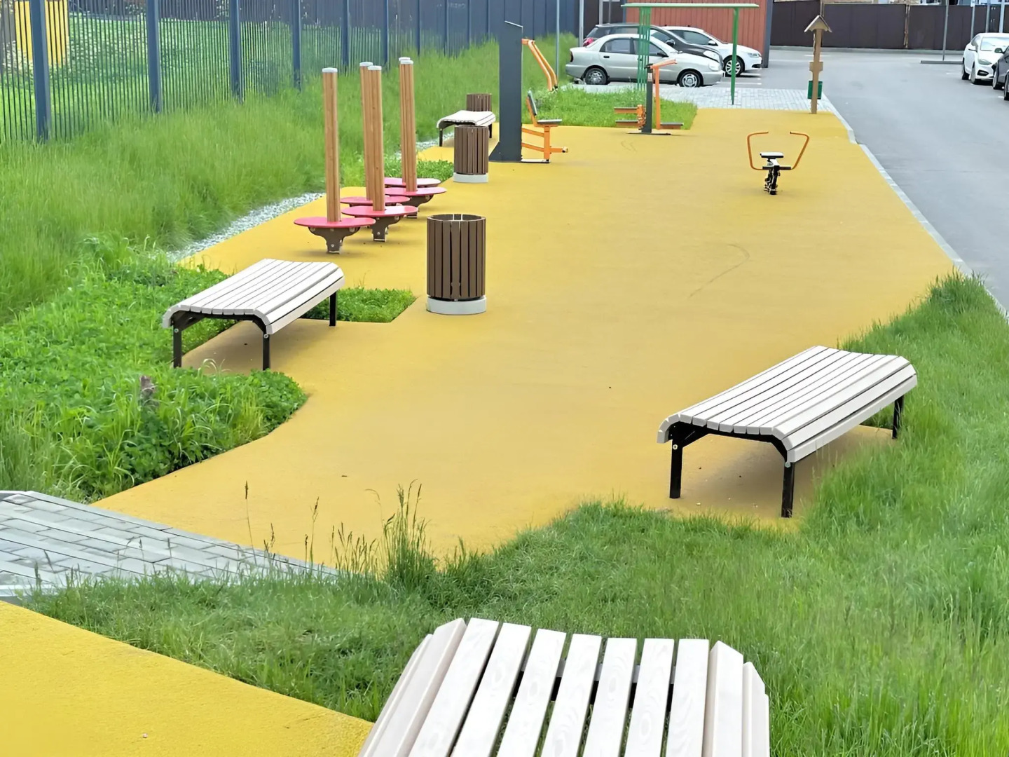 Квартира 6 местная с новым ремонтом около метро Горки парка и ТЦ