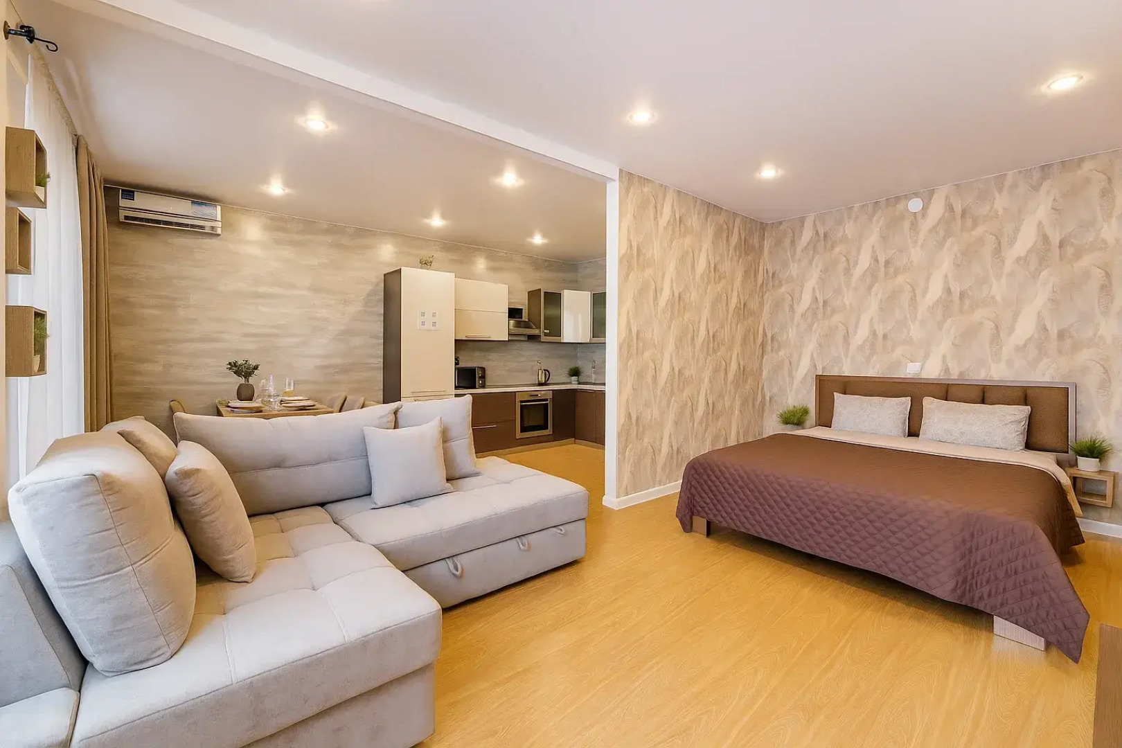 Квартиры УЮТНЫЕ  возле АКВАПАРКА и ЦЕНТРА Казани от сети "Rushouse" (РусХаус)