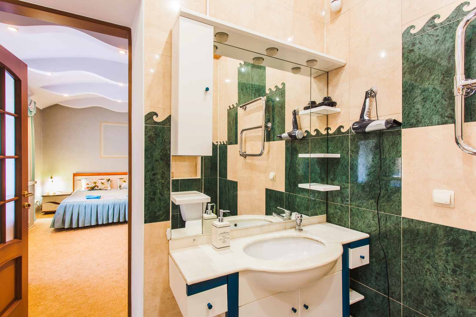 Гостевой дом На Алексеевской. Центр. Вид на море и центральную площадь