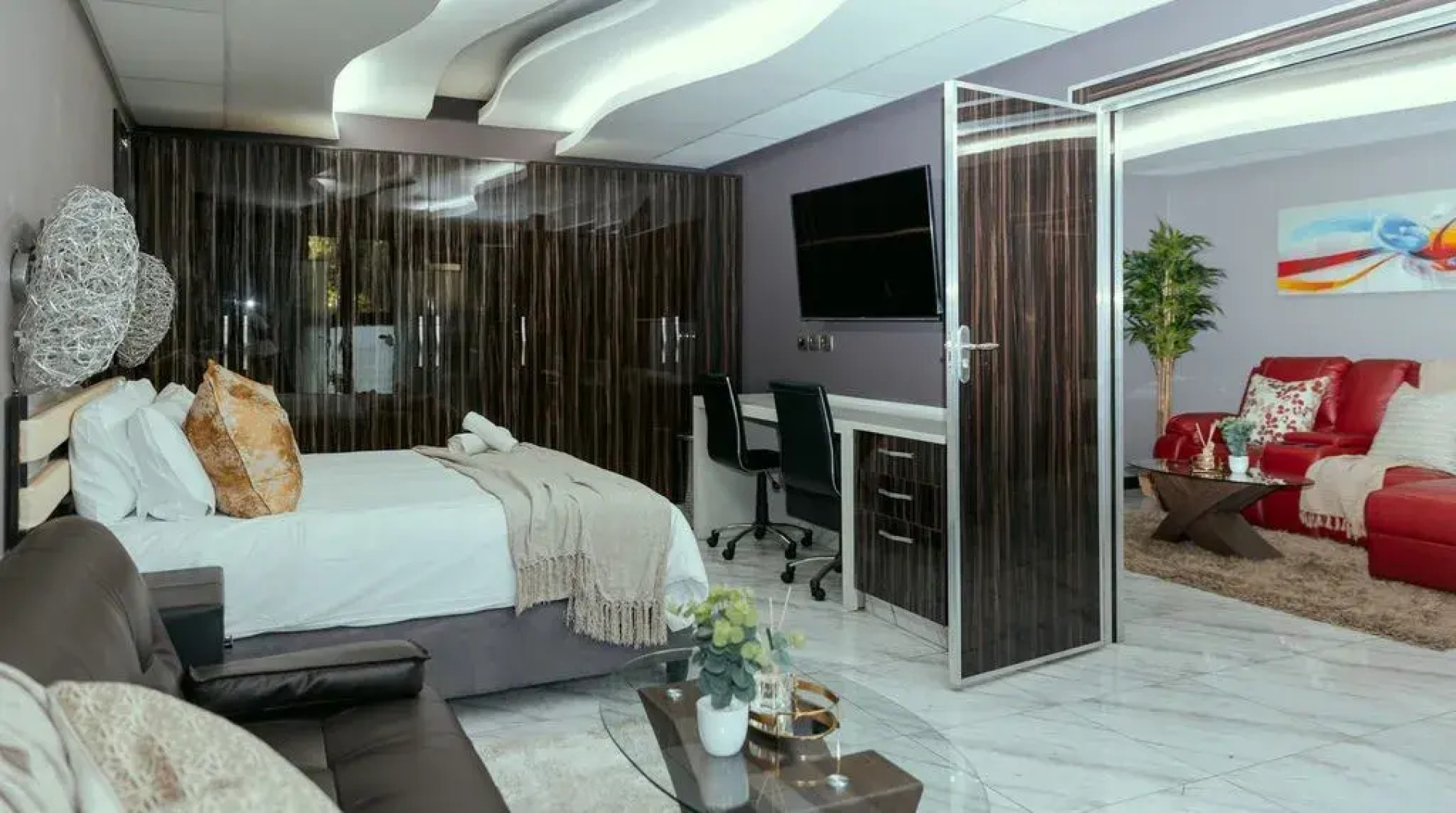 Отель Monte La Vue