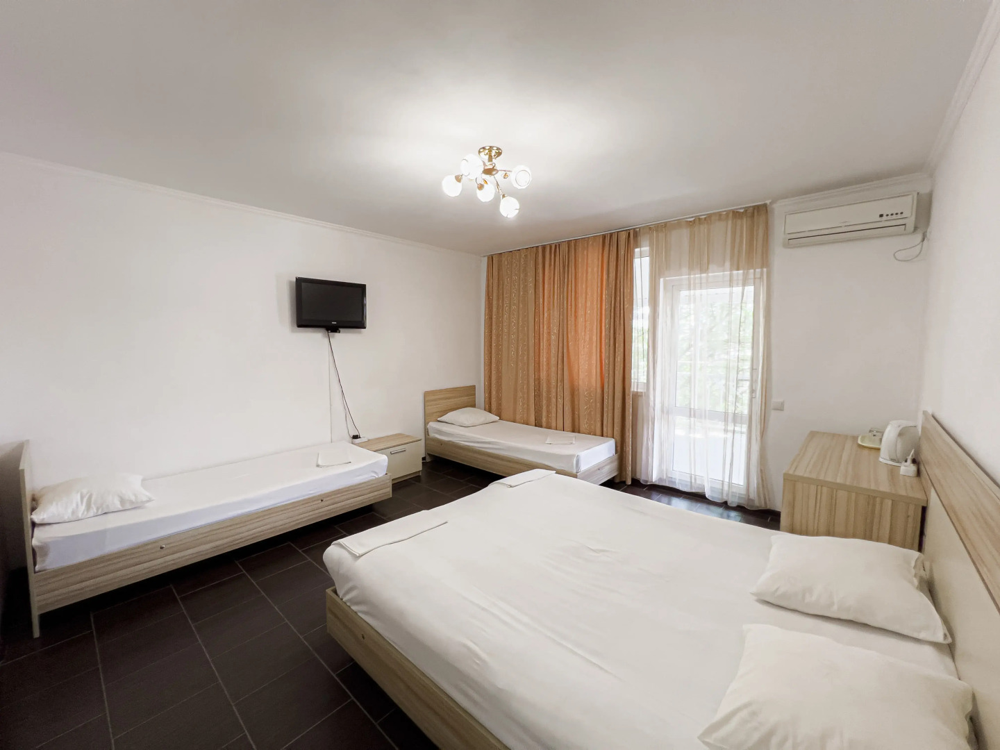 Гостевой дом Дельфин на Черноморской