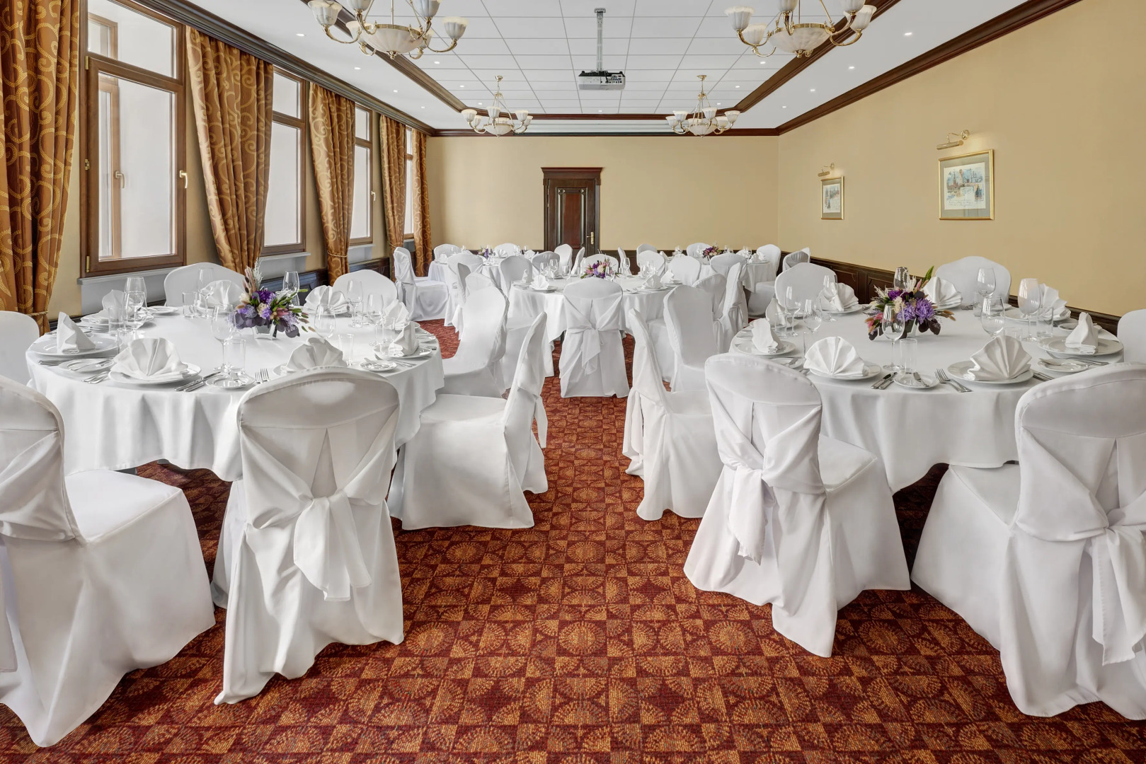 Отель Сафмар Тверская Москва (бывший Марриотт Тверская)