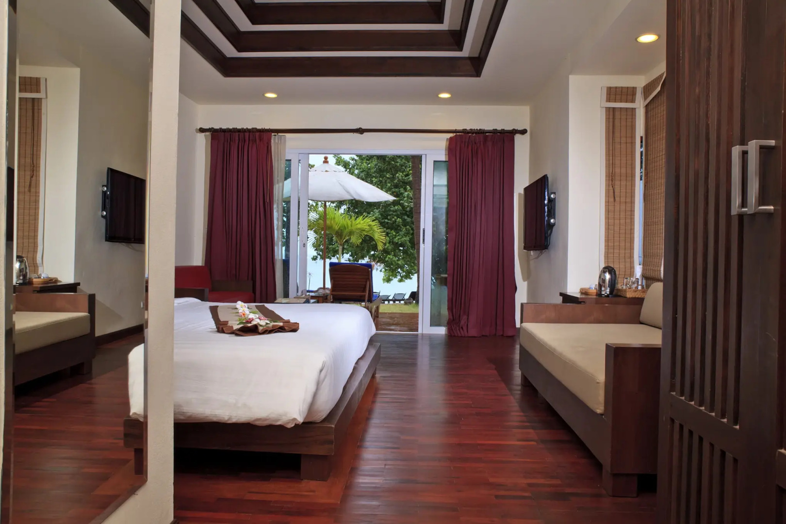 Отель Chaweng Bluelagoon