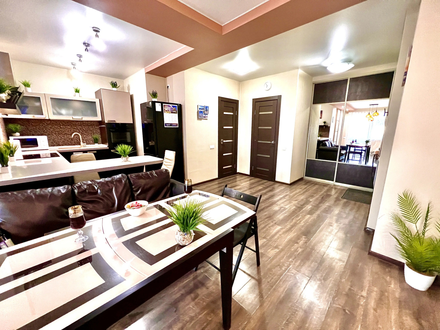 Уютные Апартаменты в ЖК Современник Нa 9 этаже (рядом с МТЛ-Арена)