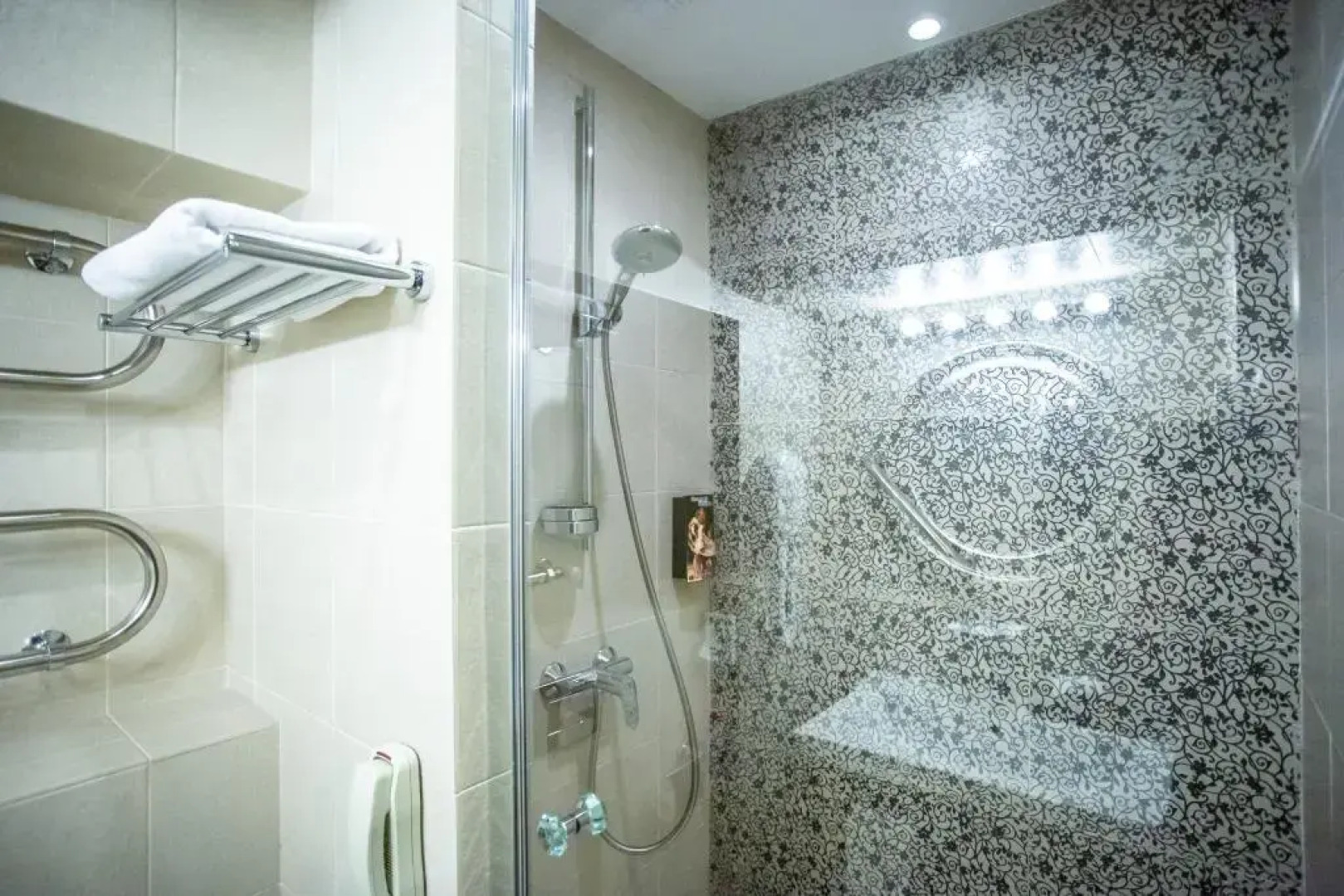 Отель Мартин