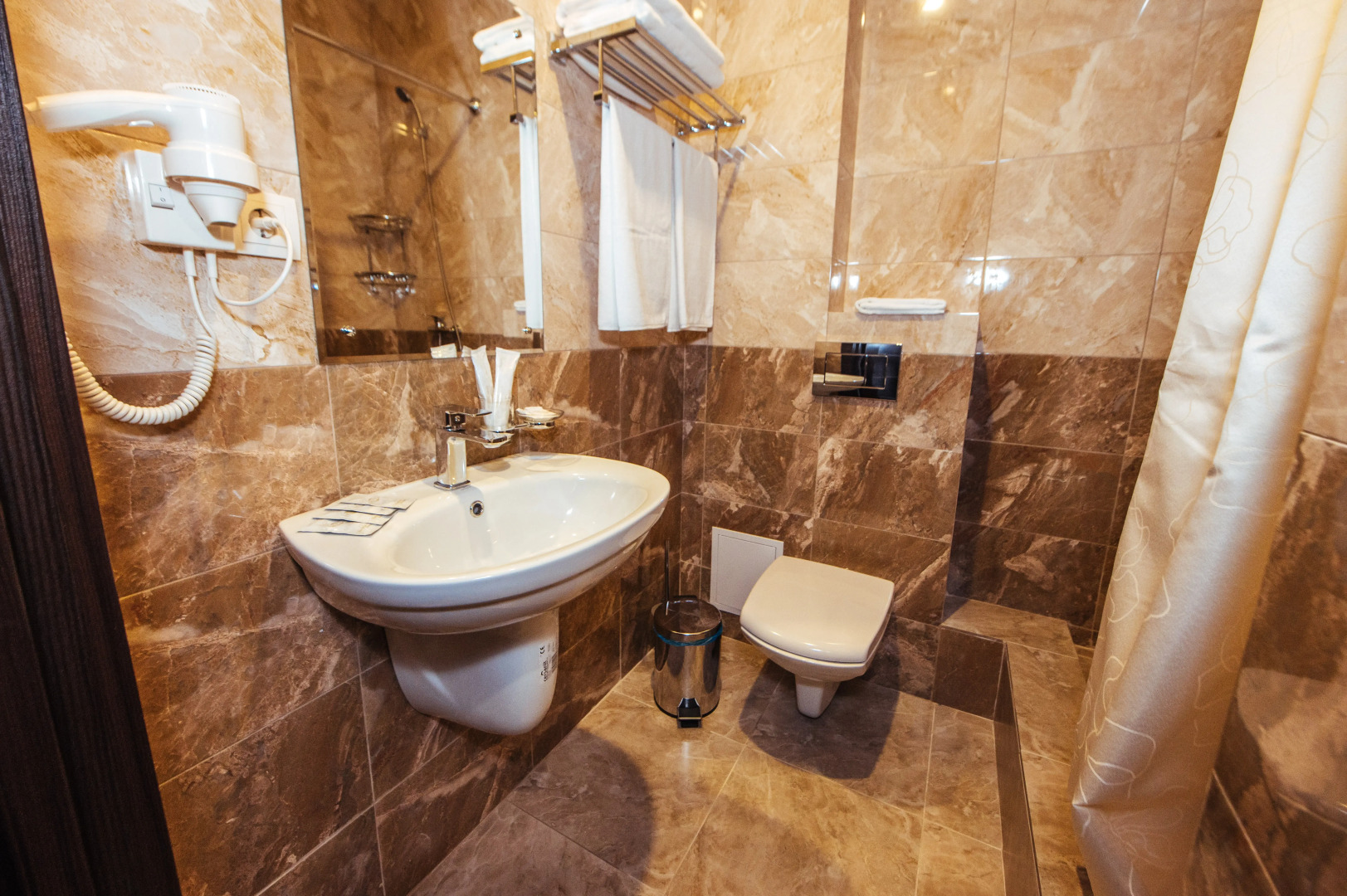 Курортный отель Ейск Вип Плаза