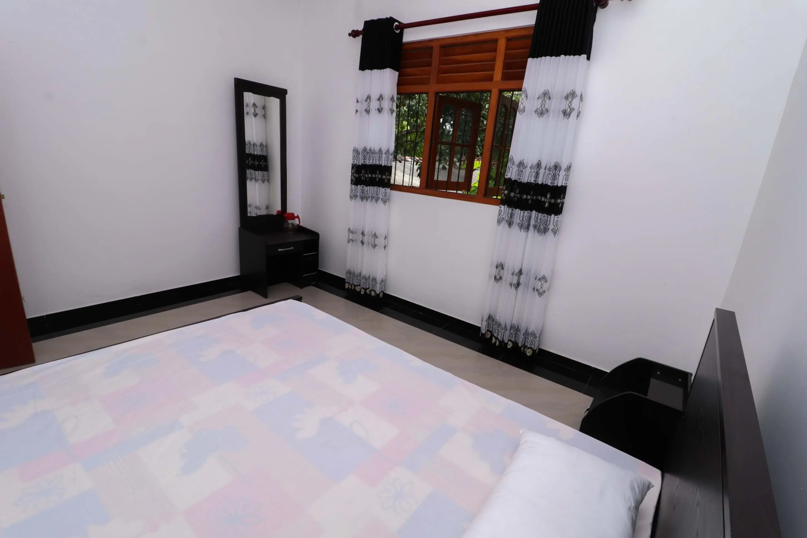 Вилла Yoho Bat House