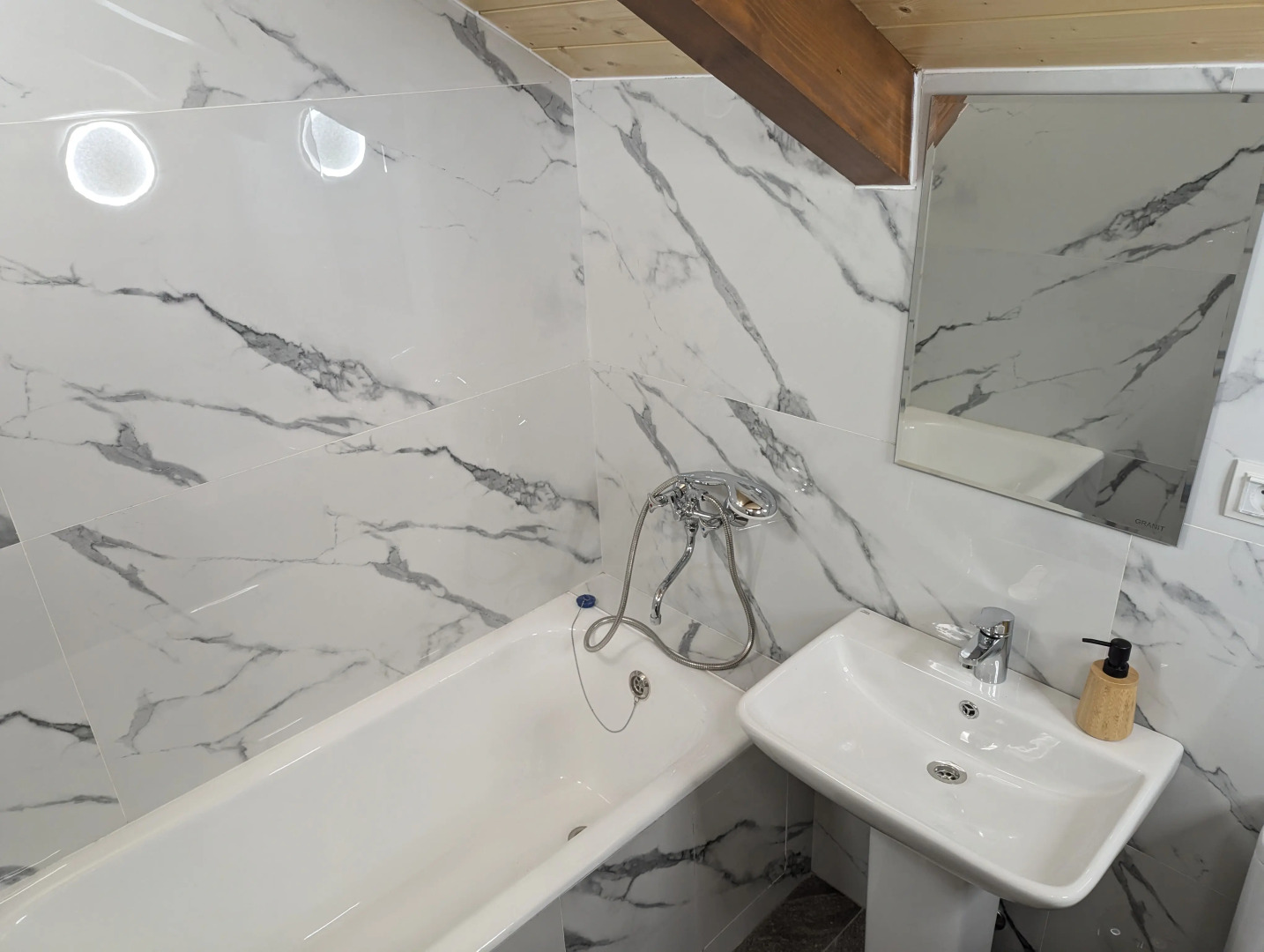 Частный дом озле реки