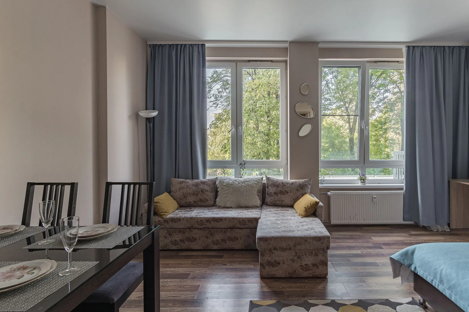 Апартаменты Просторные в Kм Tower Plaza 229