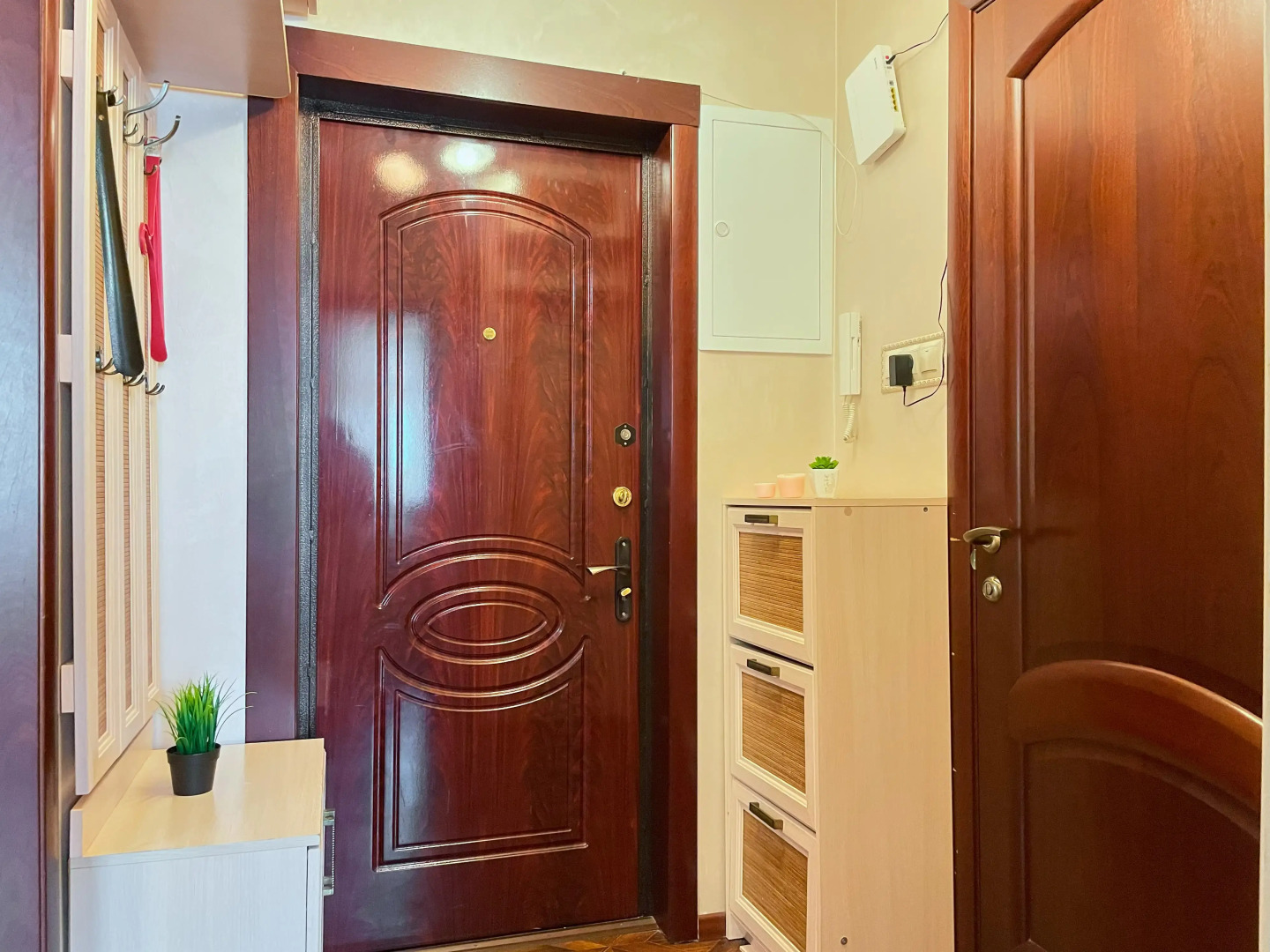 Апартаменты RELAX APART – Молодёжная 76