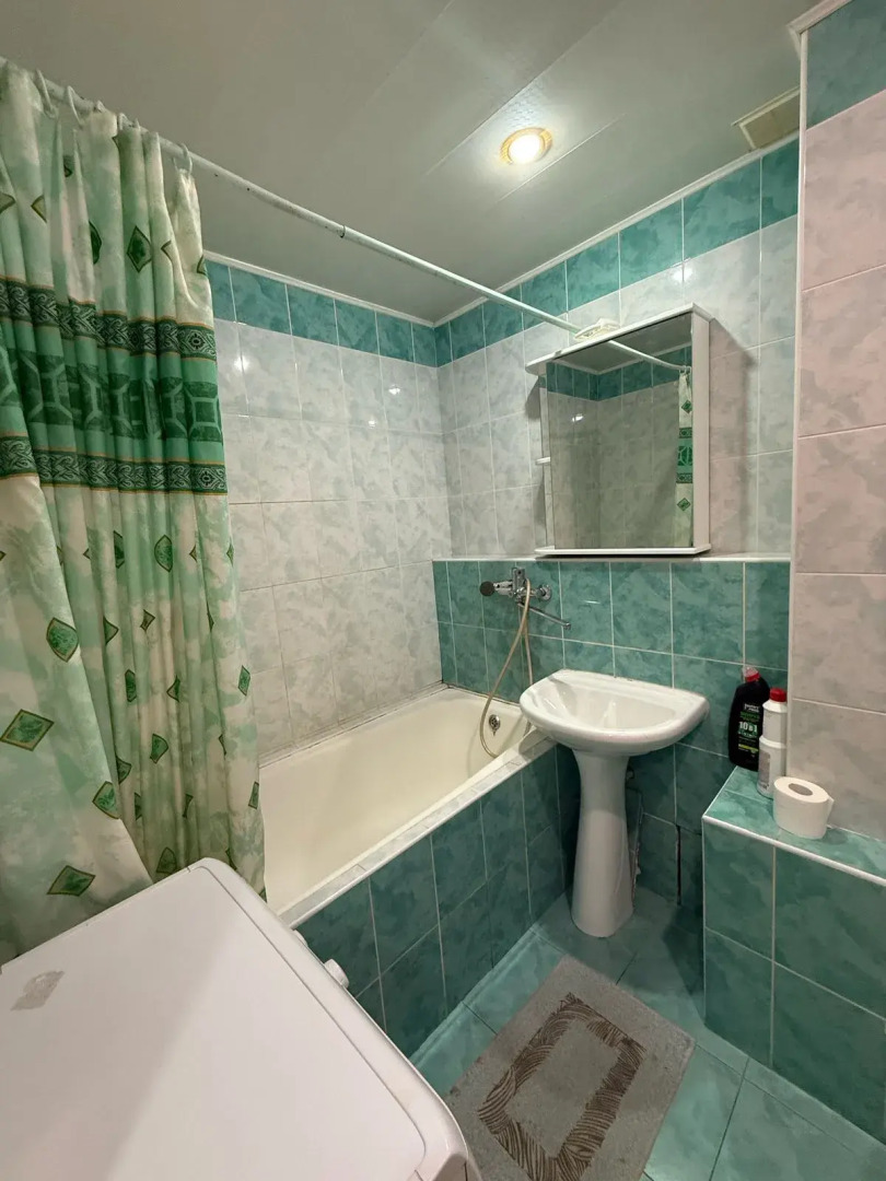 Квартира 1-комнатная на Сиреневом Бульваре 4