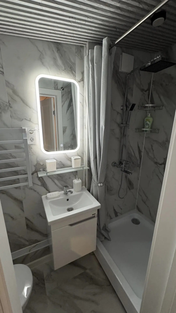 Частный дом уютный домик рядом озеро и сосновый бор