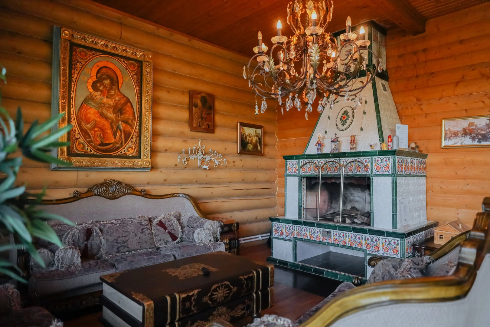 Частный Дом на Берегу "ГНЕЗДИЛО-ВО!"