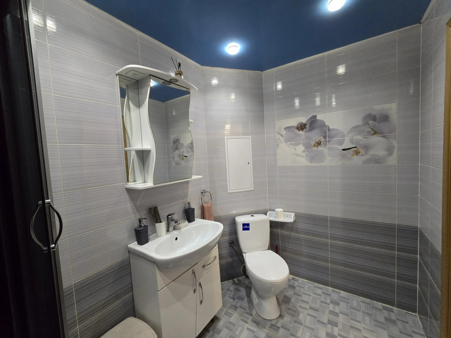 Квартира с Красивым Видом на 17 Этаже