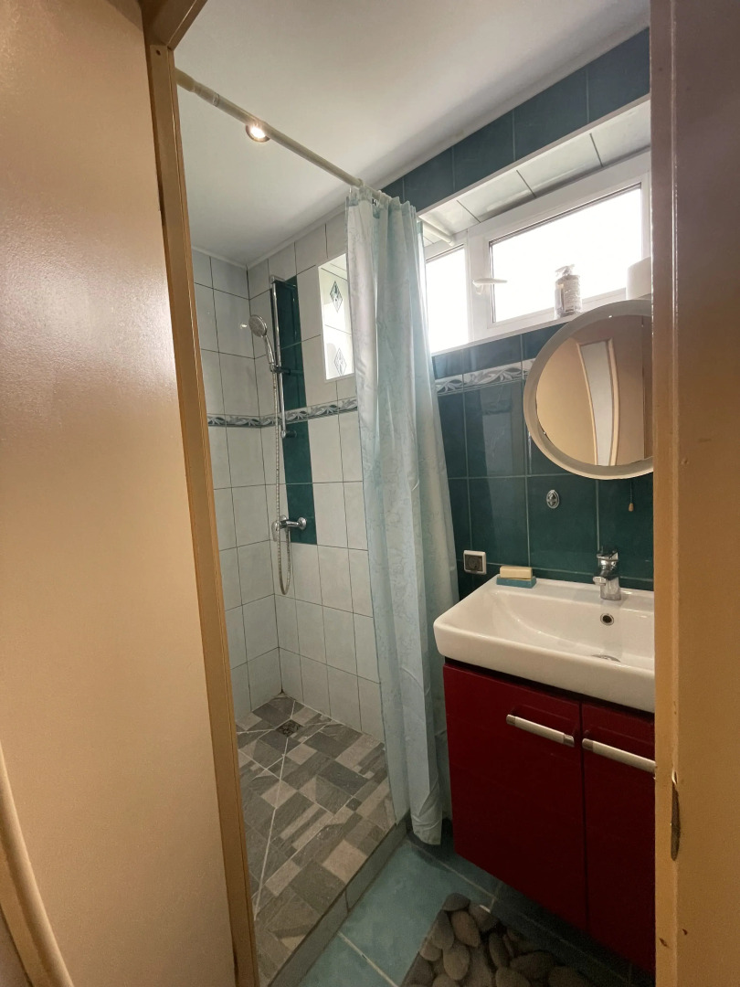 Частный дом 2-х комнатный коттедж