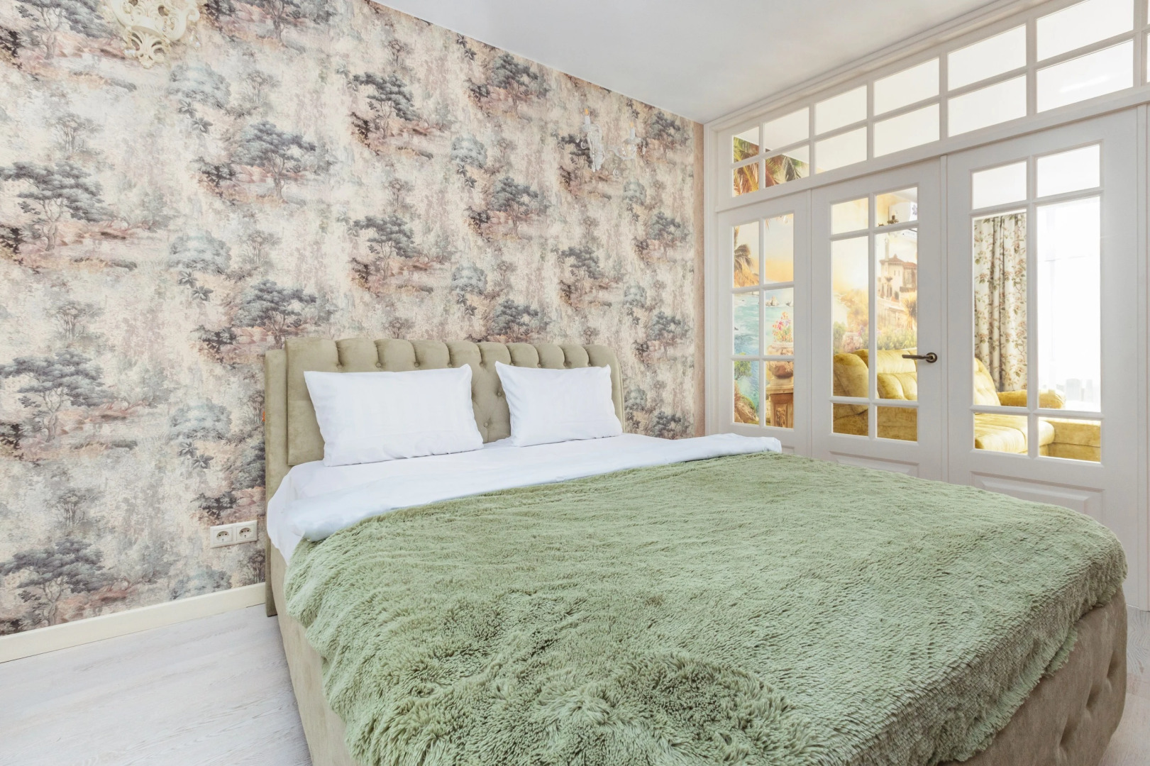 Апартаменты Новые в ЖК Москва для 5-6 гостей