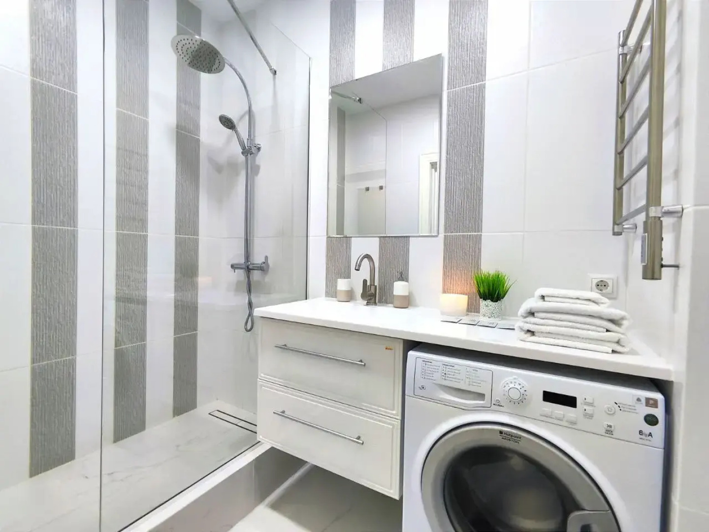 Квартира с Видом на Набережную Реки