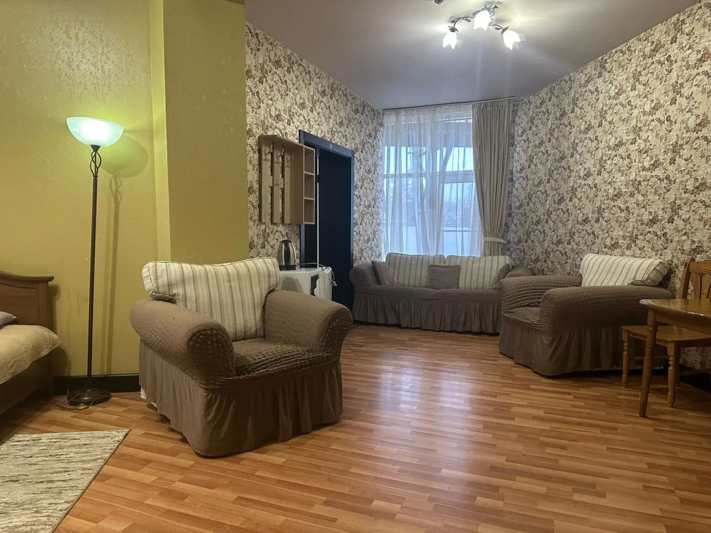 Отель Подлеморье