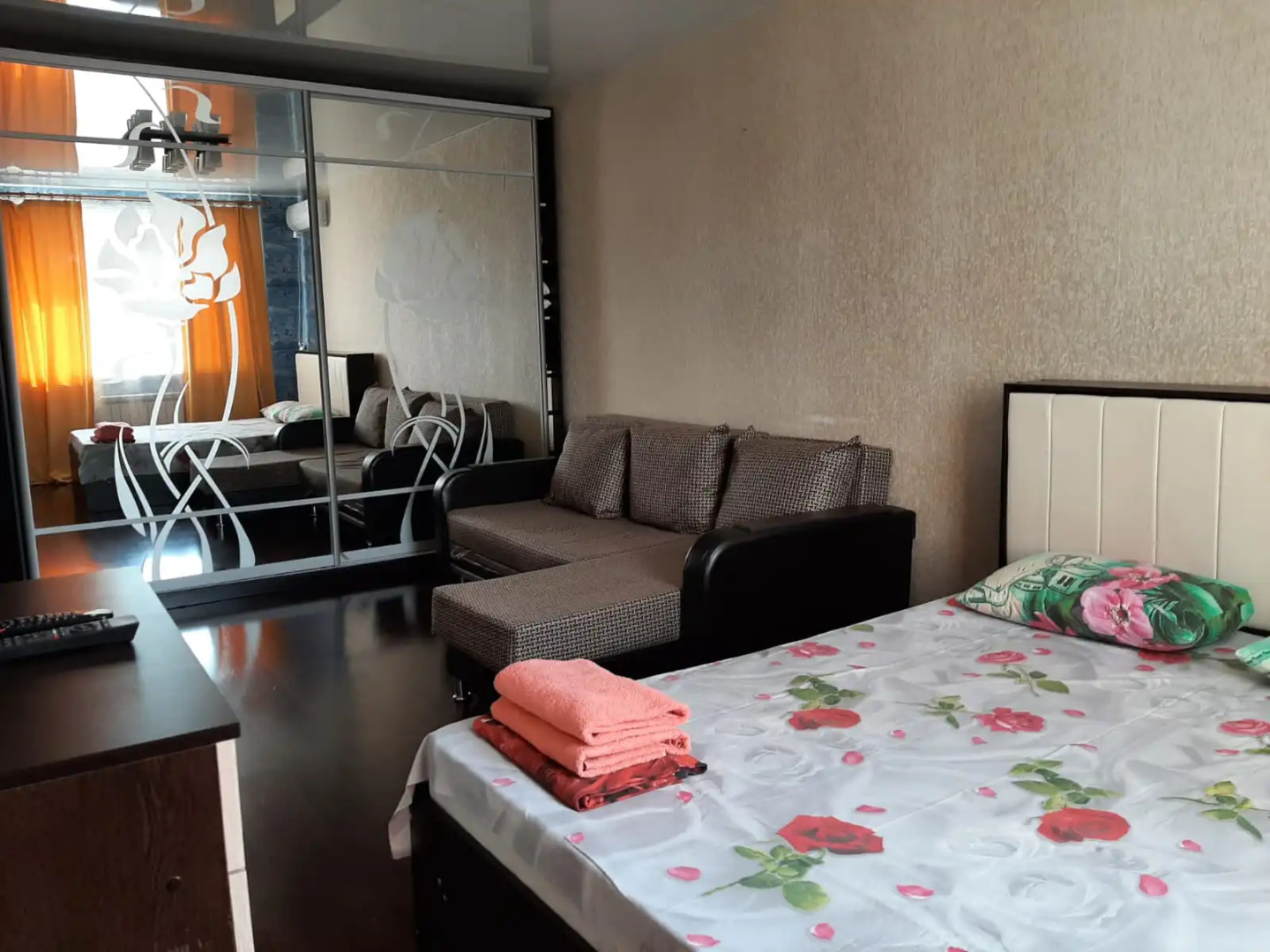 Апартаменты Уютная квартира с видом на Родину Мать