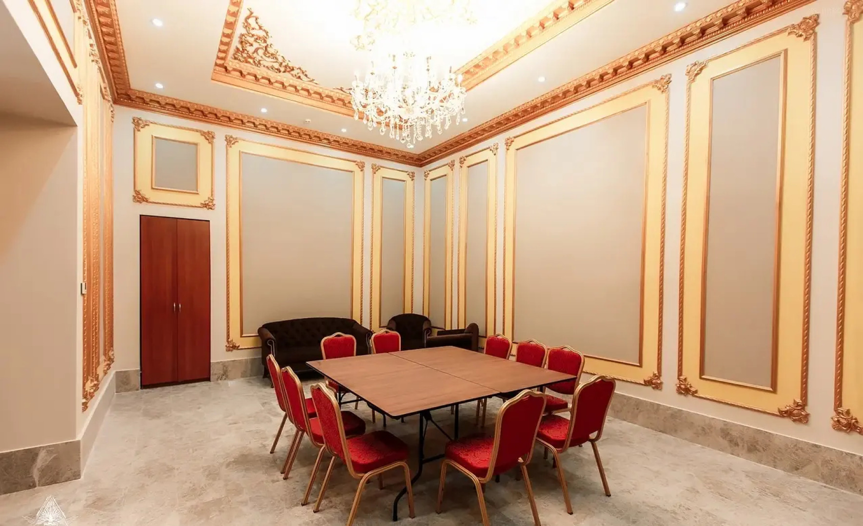 Гостиница Астраханская