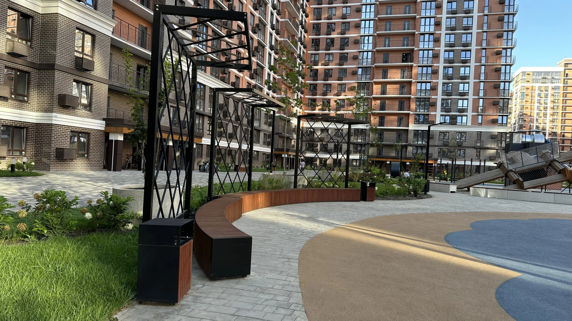 Квартира жёлтая Беличенко 92к4