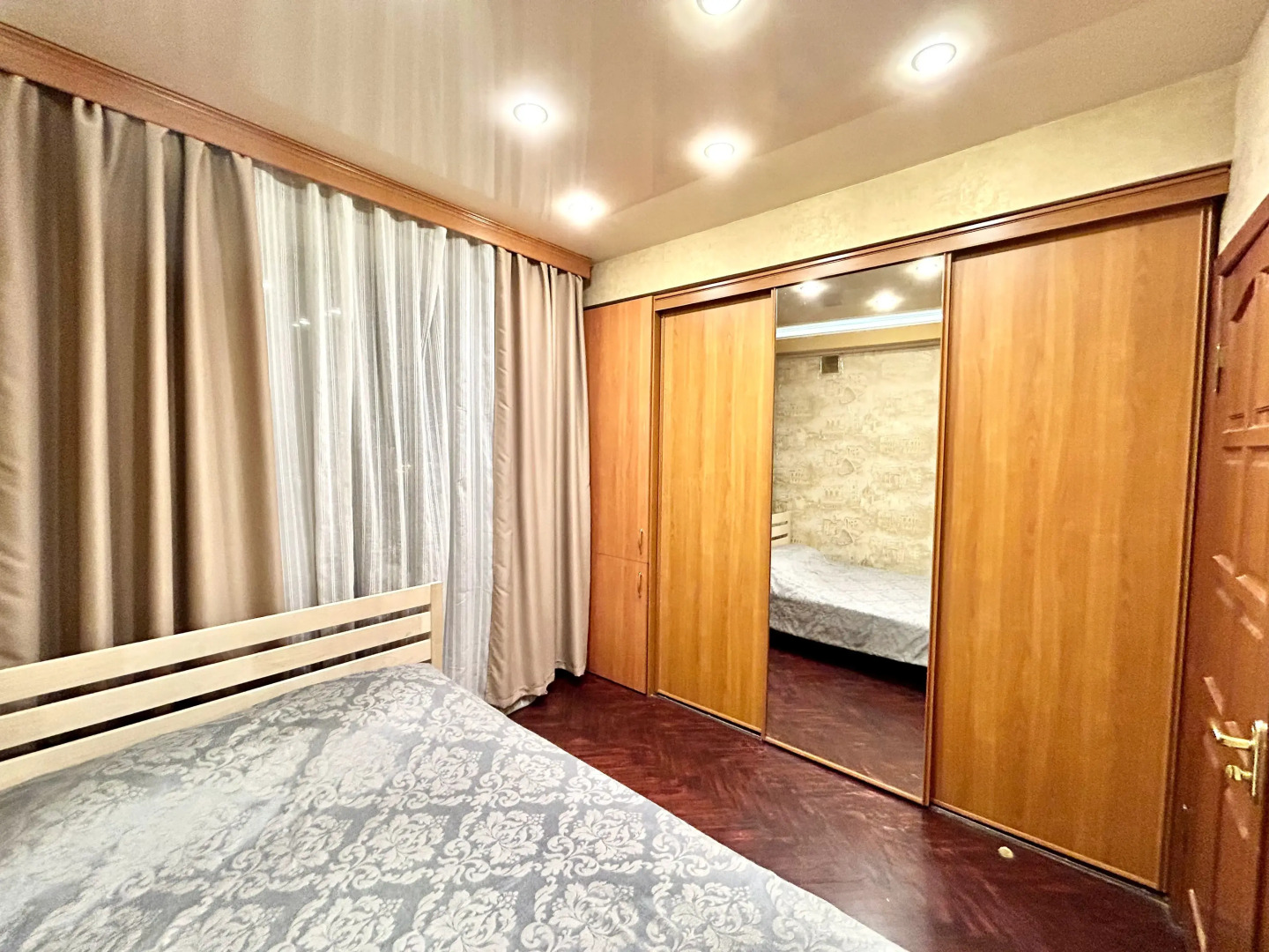 Апартаменты На Набережной Волги