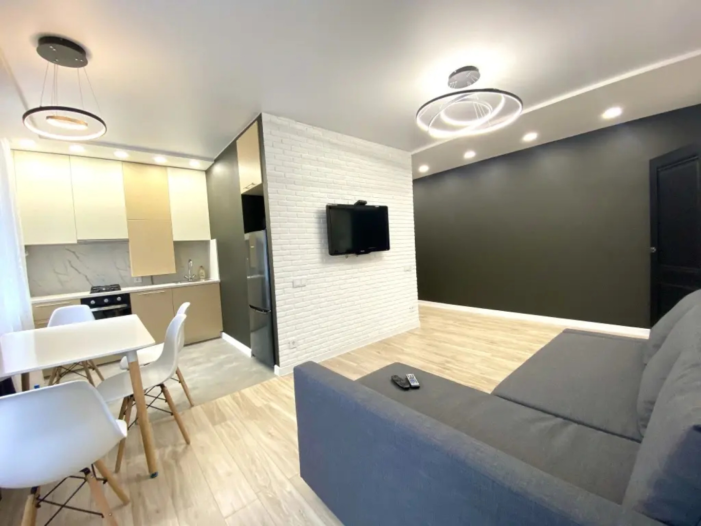 Апартаменты ОнегоГрад-Вокзал 2