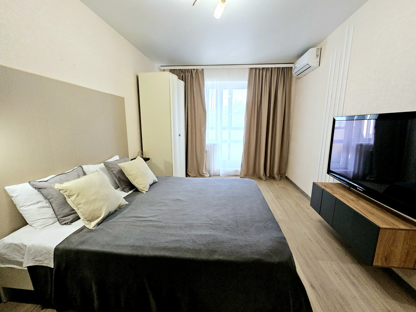 Квартира Неотель рядом с ВГТУ, Цирком, Воронеж-сити