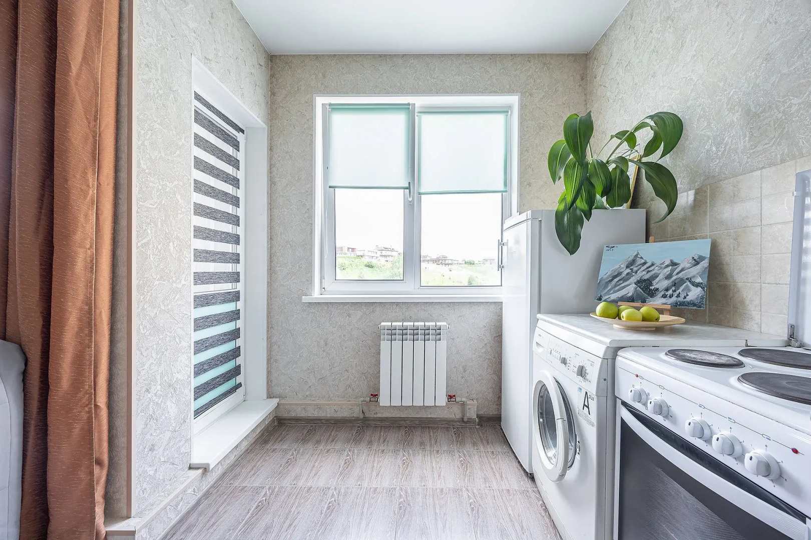 Квартира Студия с Огромной Парковочной зоной в 10 Мин.езды от Центра