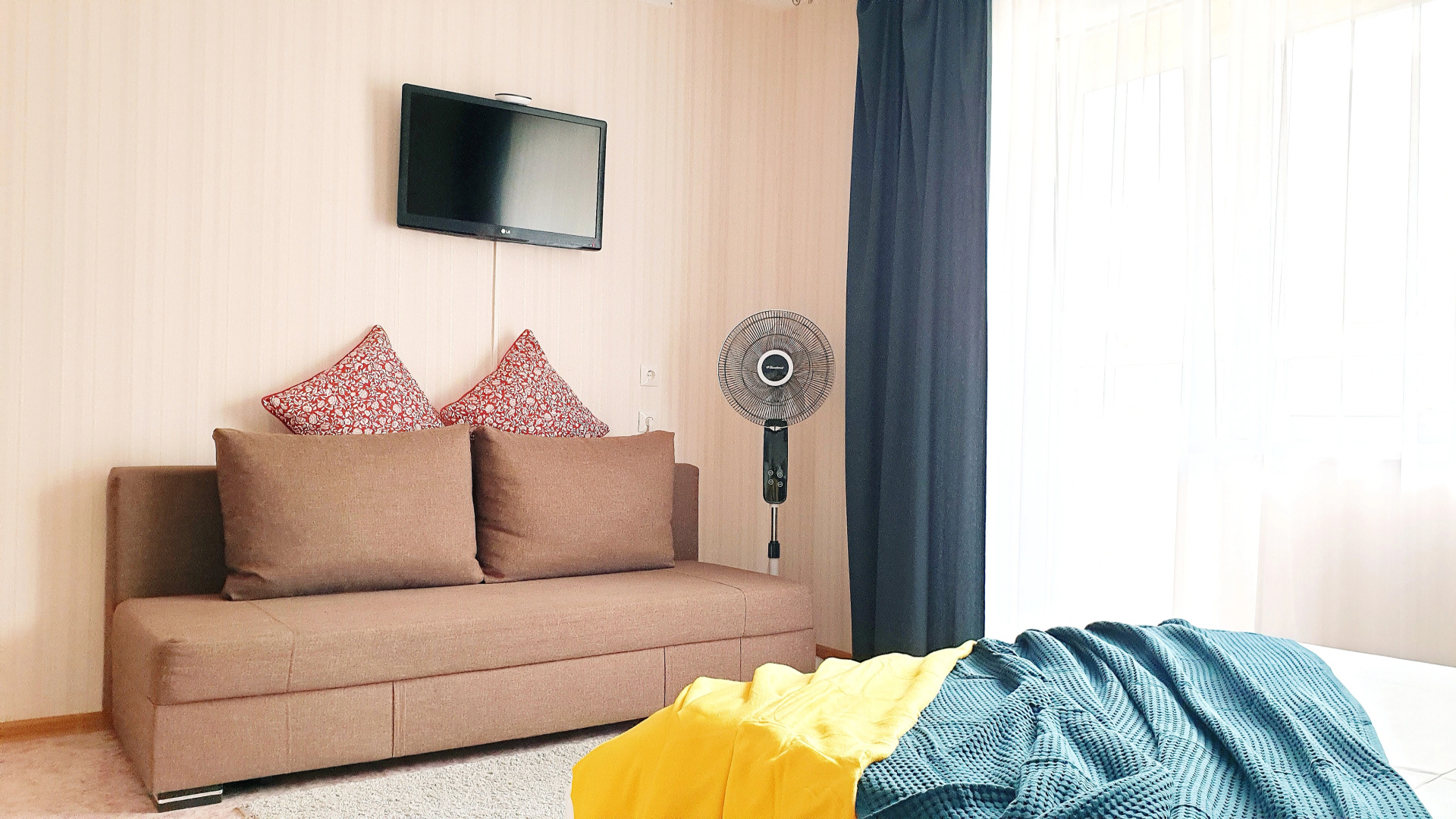 Апартаменты Суворова 20