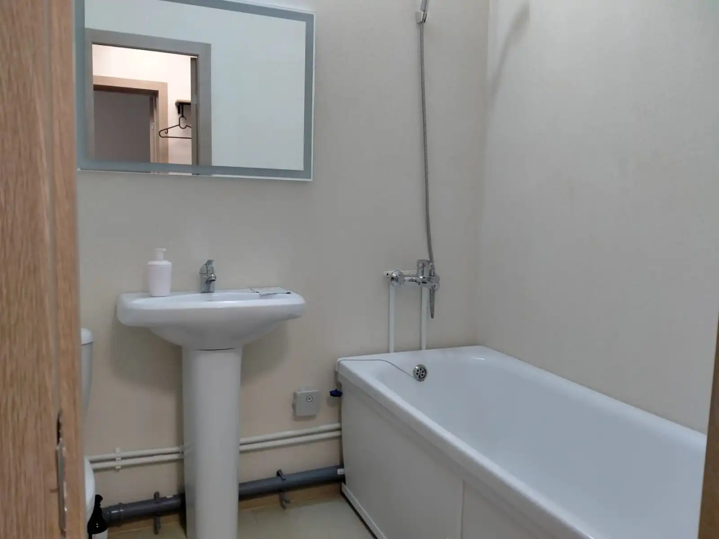 Апартаменты Новая Квартира на М4 возле Леруа и Ленты