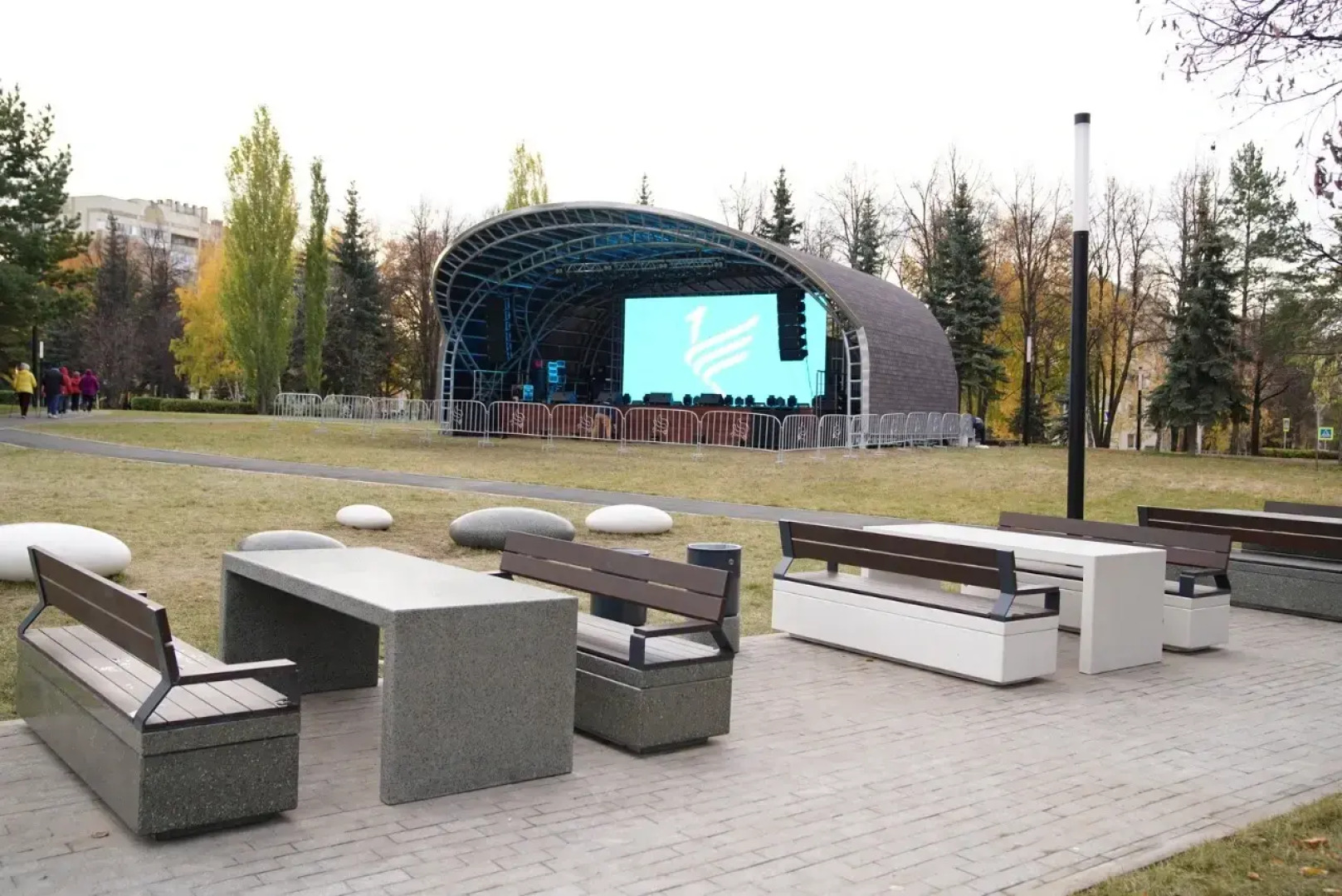 Квартира с Шикарным Видом на Парк